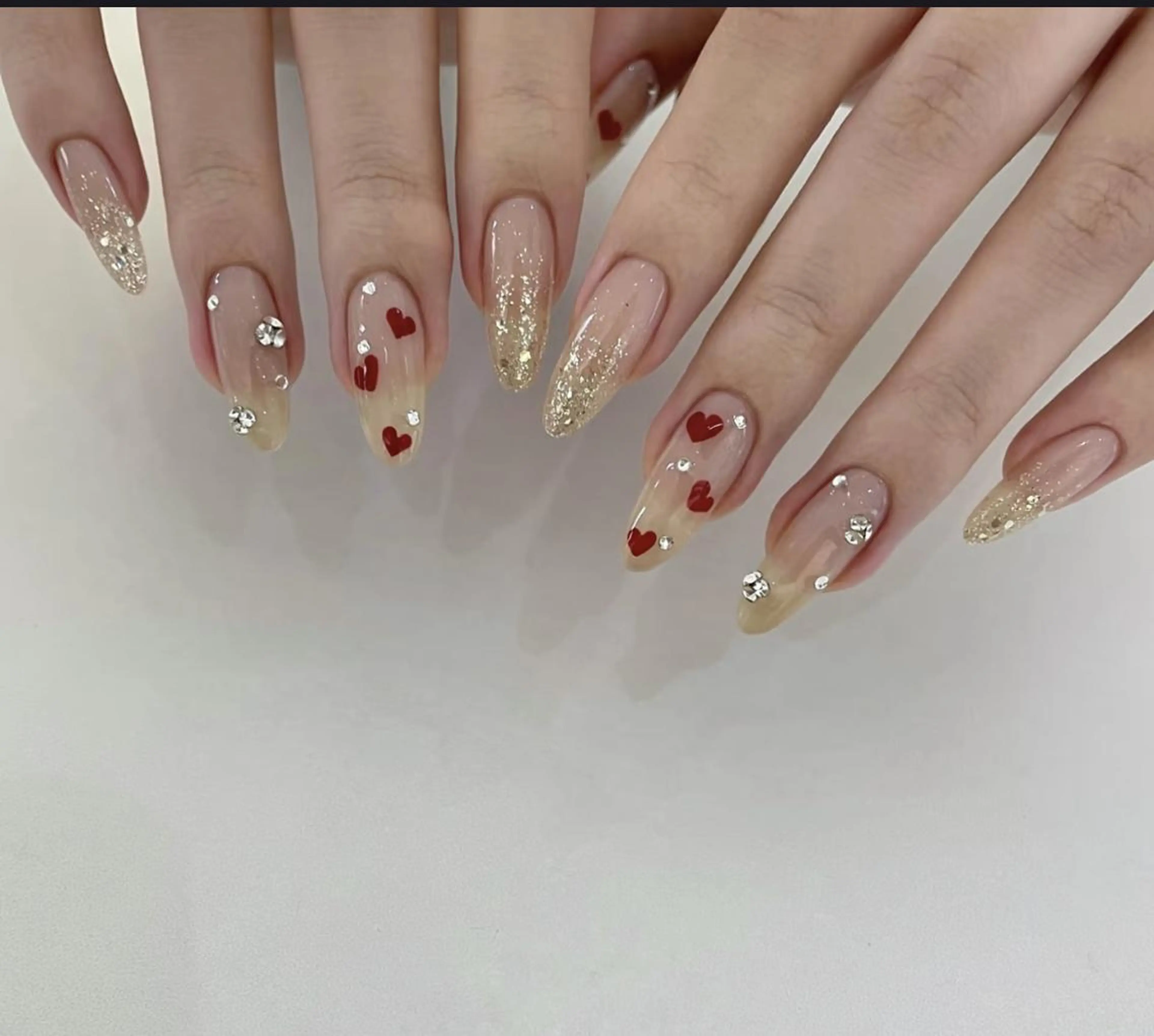 ネイル エリ🫧 nail池袋東口のネイルデザイン