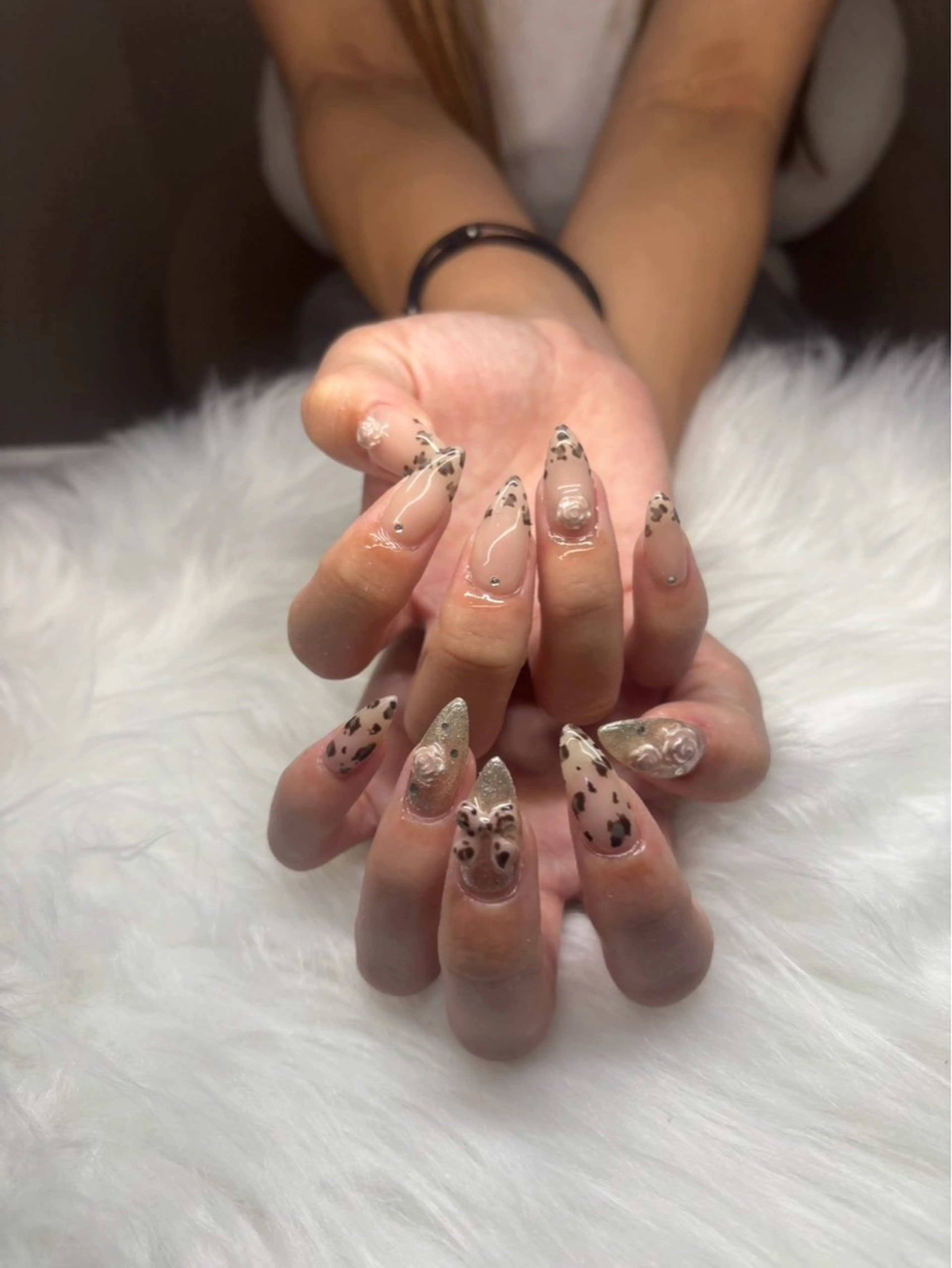 ネイル LUANA NAILのネイルデザイン