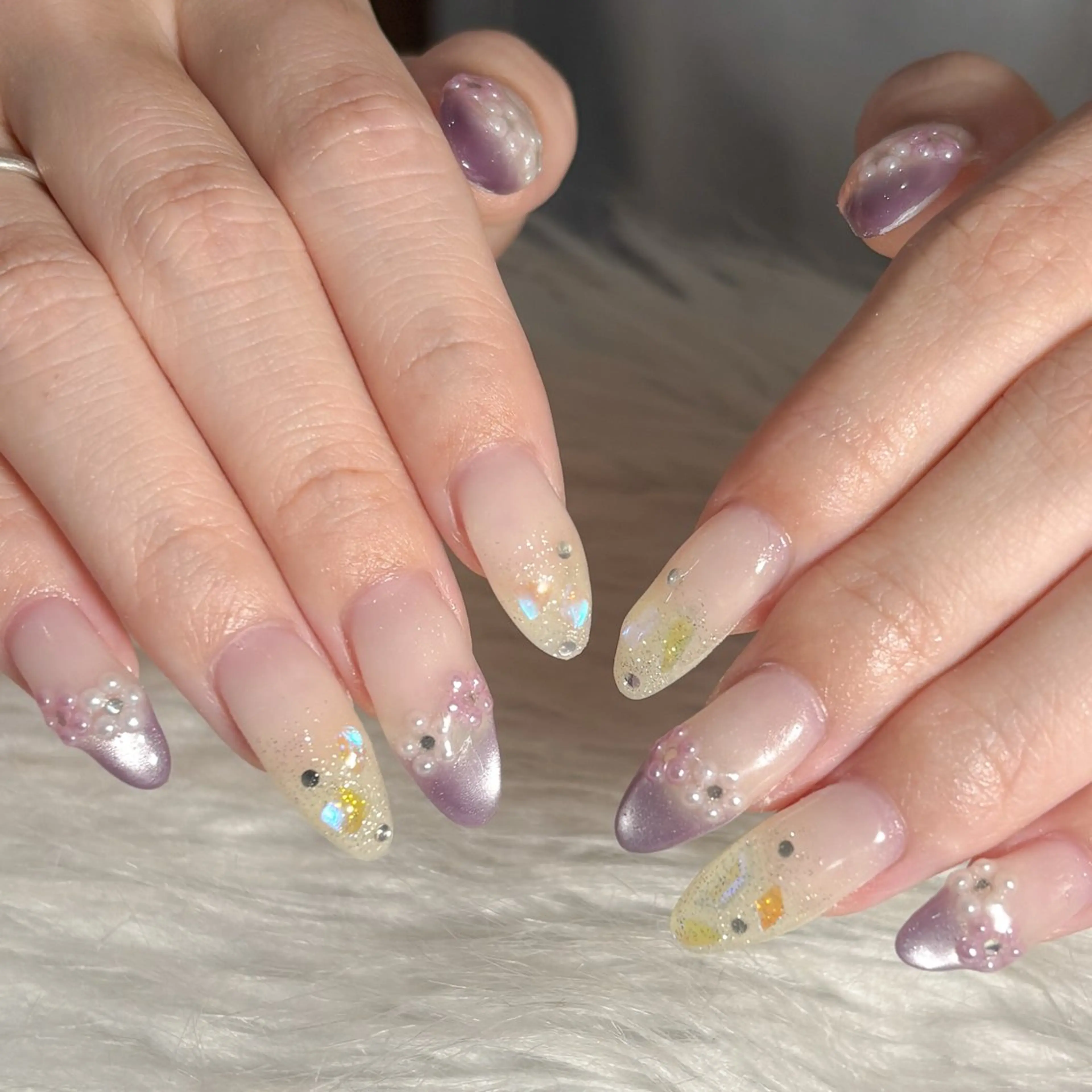 ネイル ハンドネイル LAVISH manaのネイルデザイン