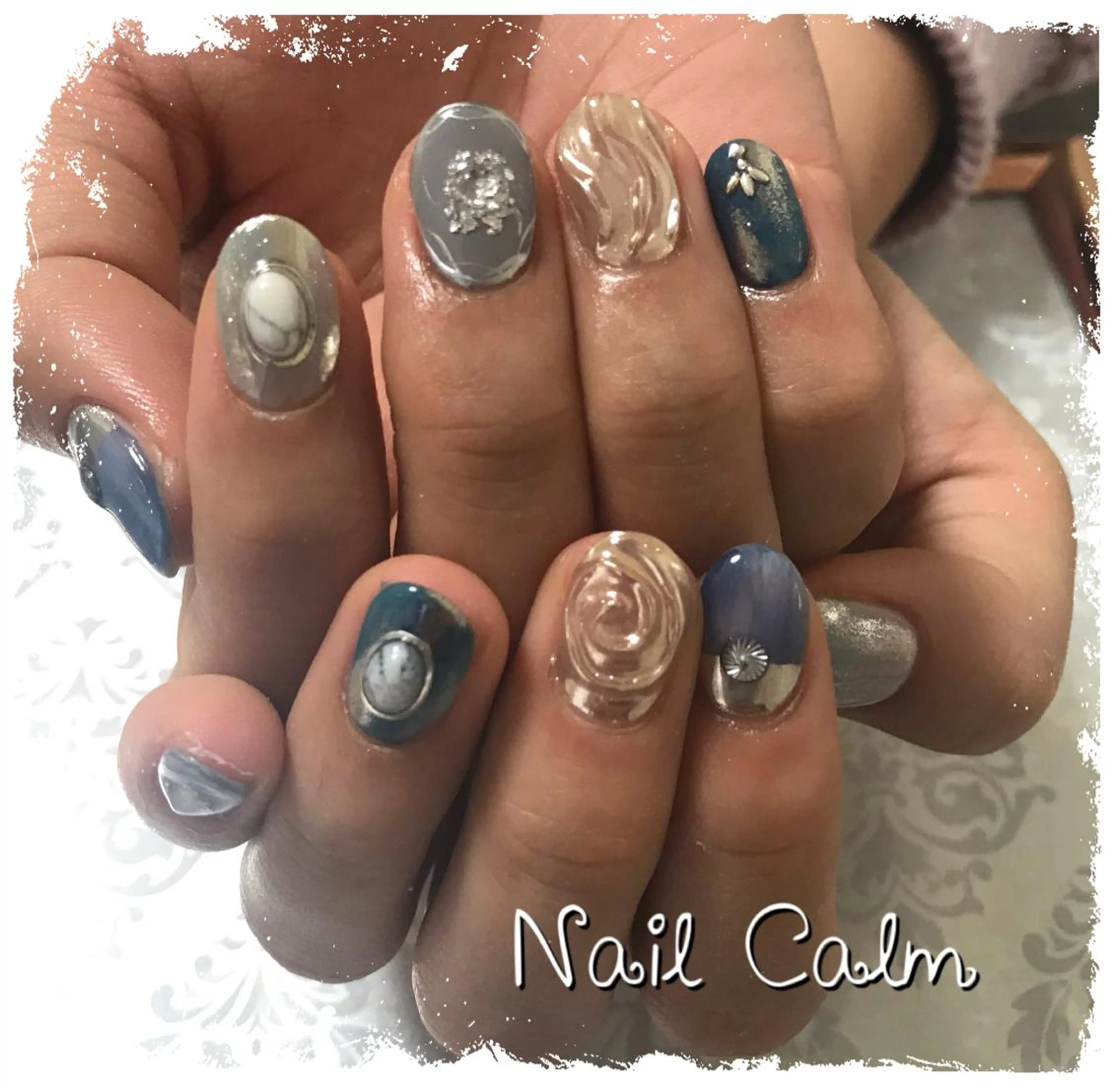 ネイル ニュアンスネイル ハンドネイル プライベートサロン Calmのネイルデザイン