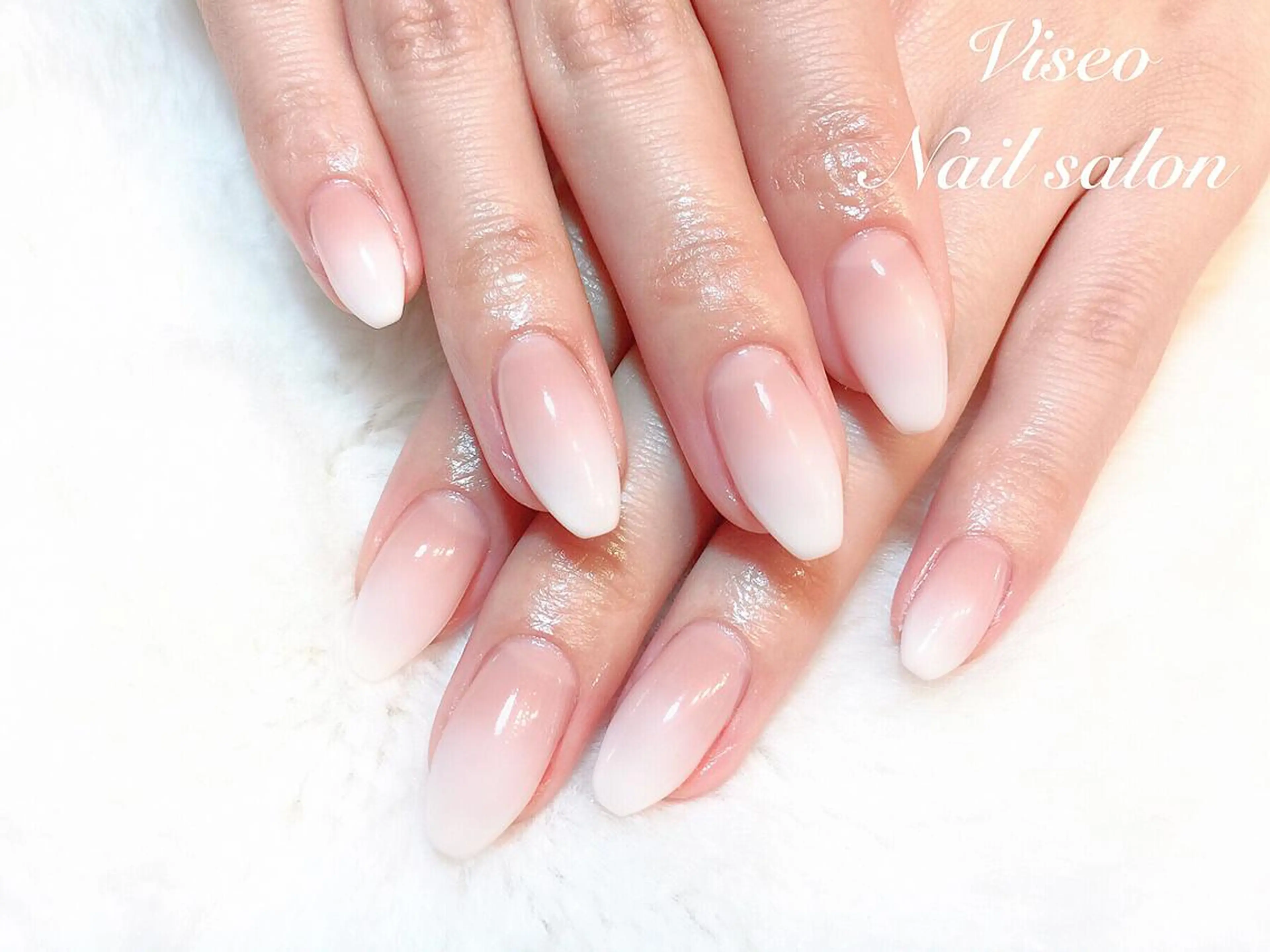 ネイル Viseo《6週間 長持ちパラジェル》のネイルデザイン