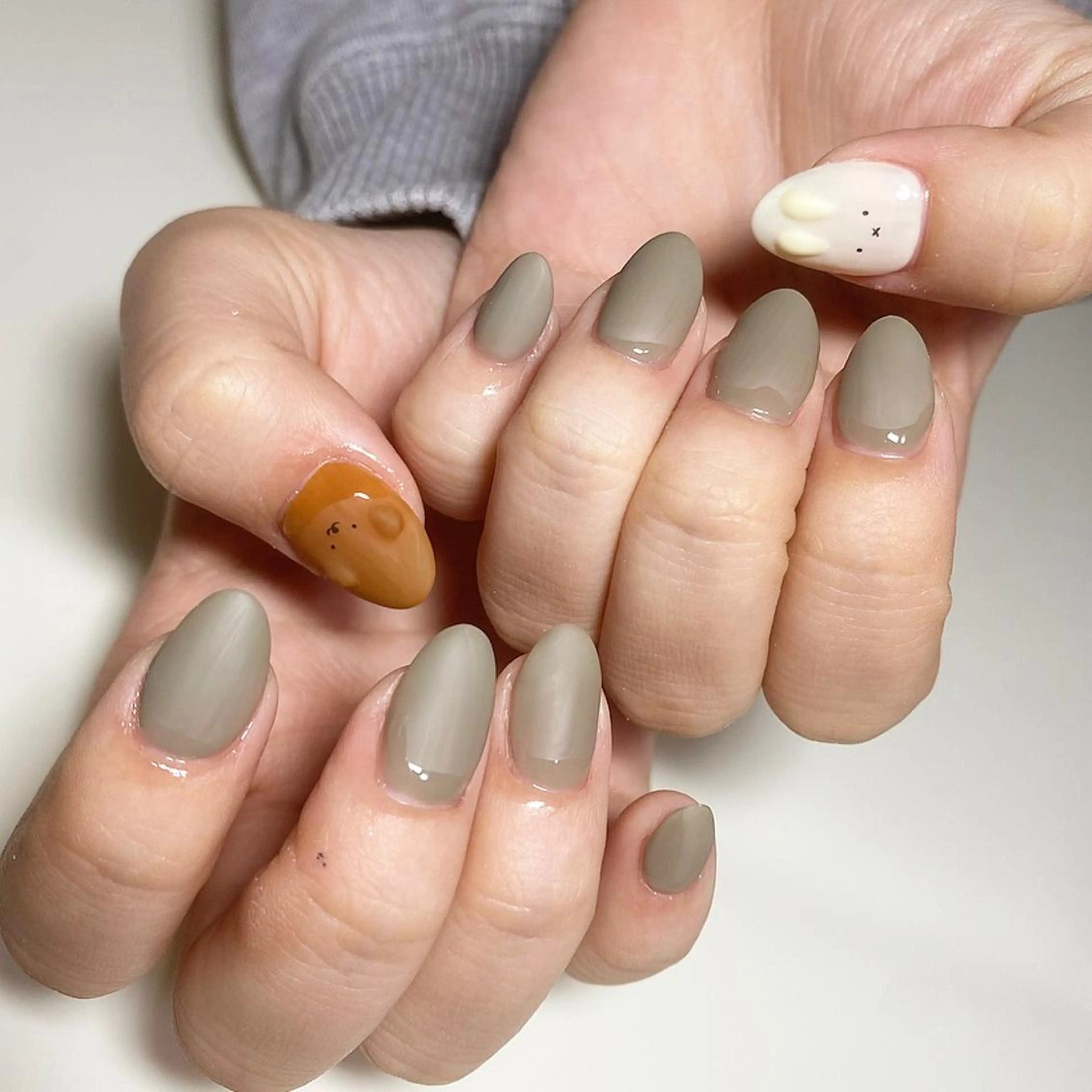 ネイル ハンドネイル 0203ムニムサン 💙Airiのネイルデザイン