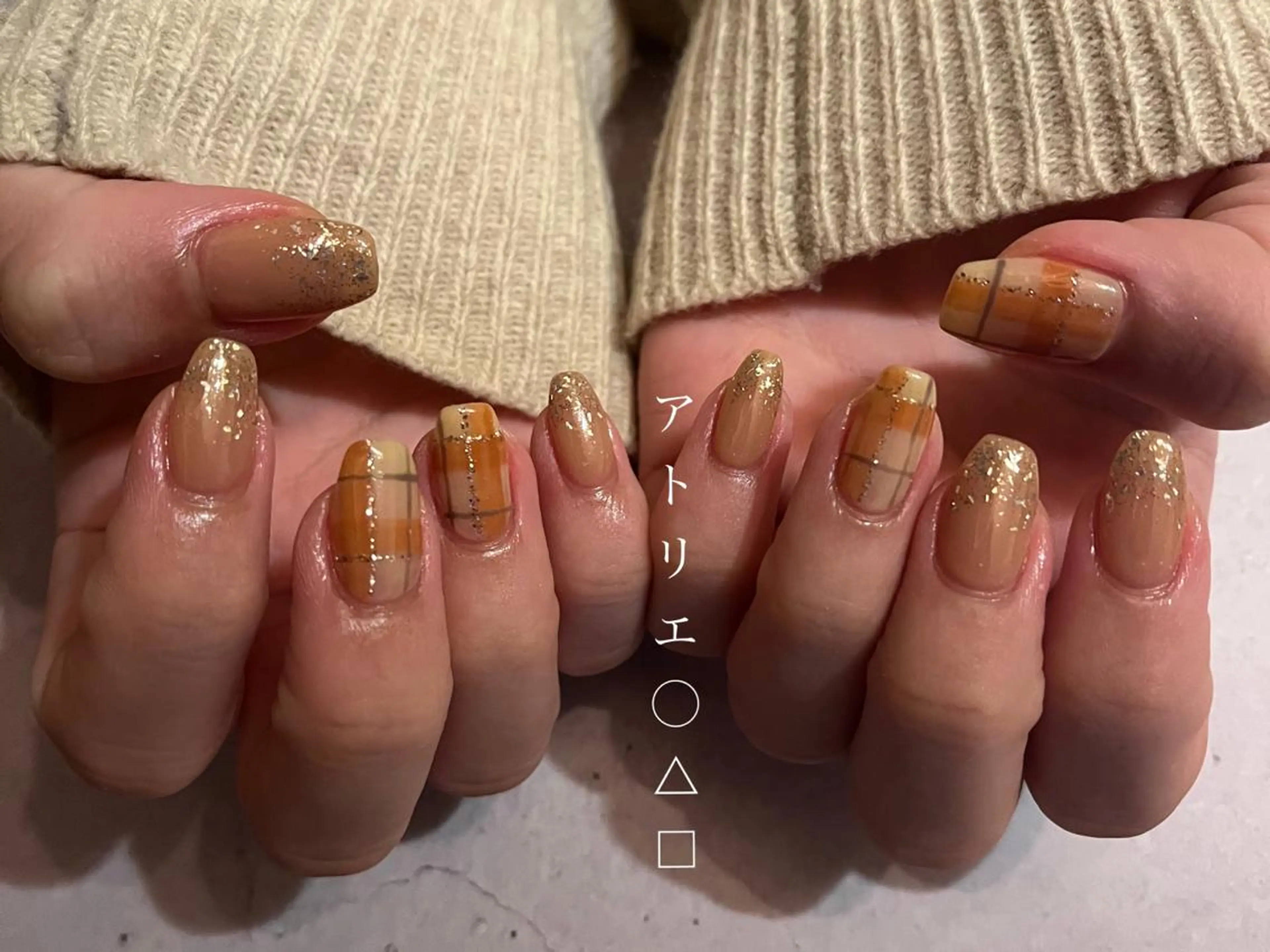 ネイル オレンジ ハンドネイル アトリエ ○△□のネイルデザイン