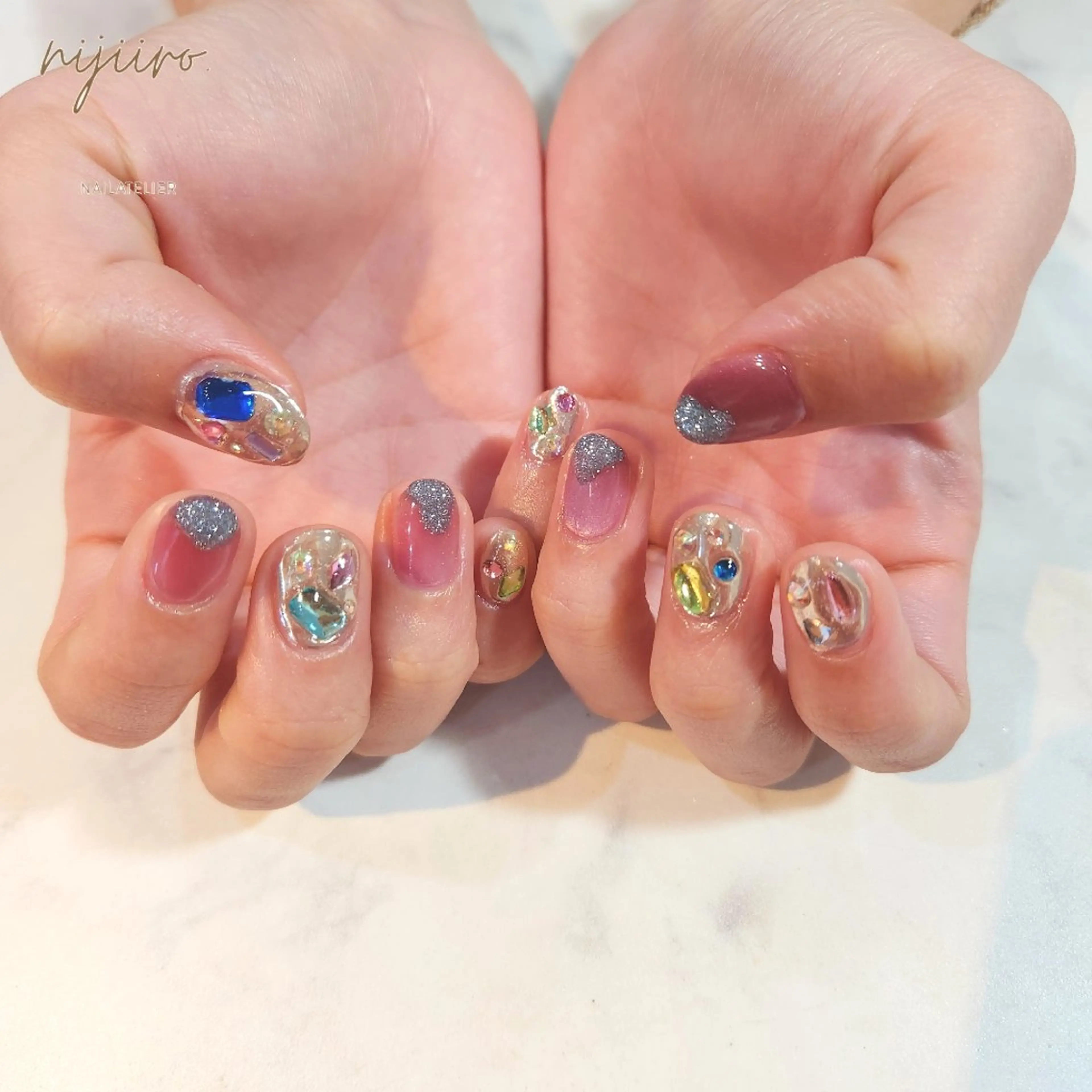 ネイル ハンドネイル nijiiro🌈 サトウのネイルデザイン