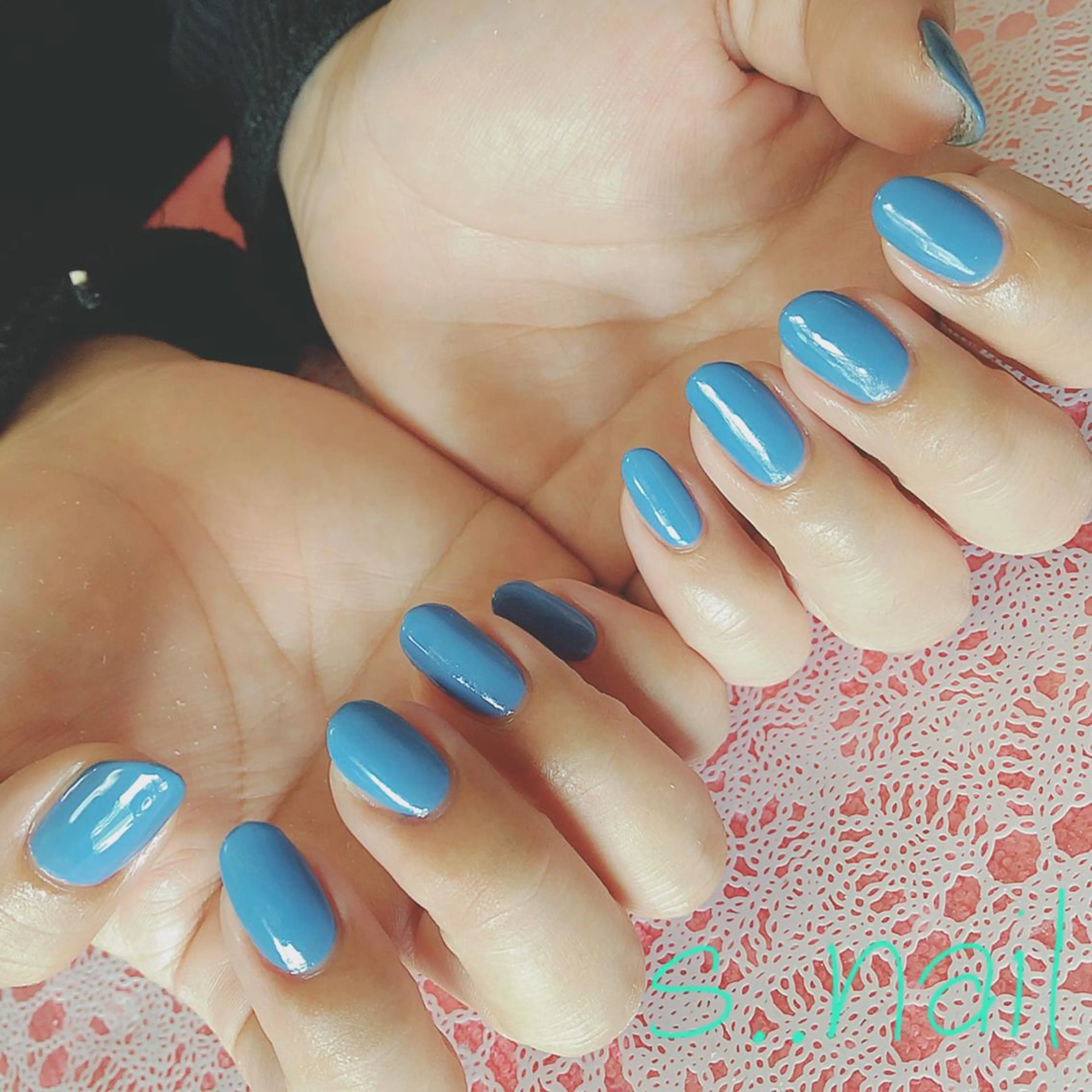 ネイル ブルー ワンカラーネイル ハンドネイル フットネイル s..nail / MORITAのネイルデザイン