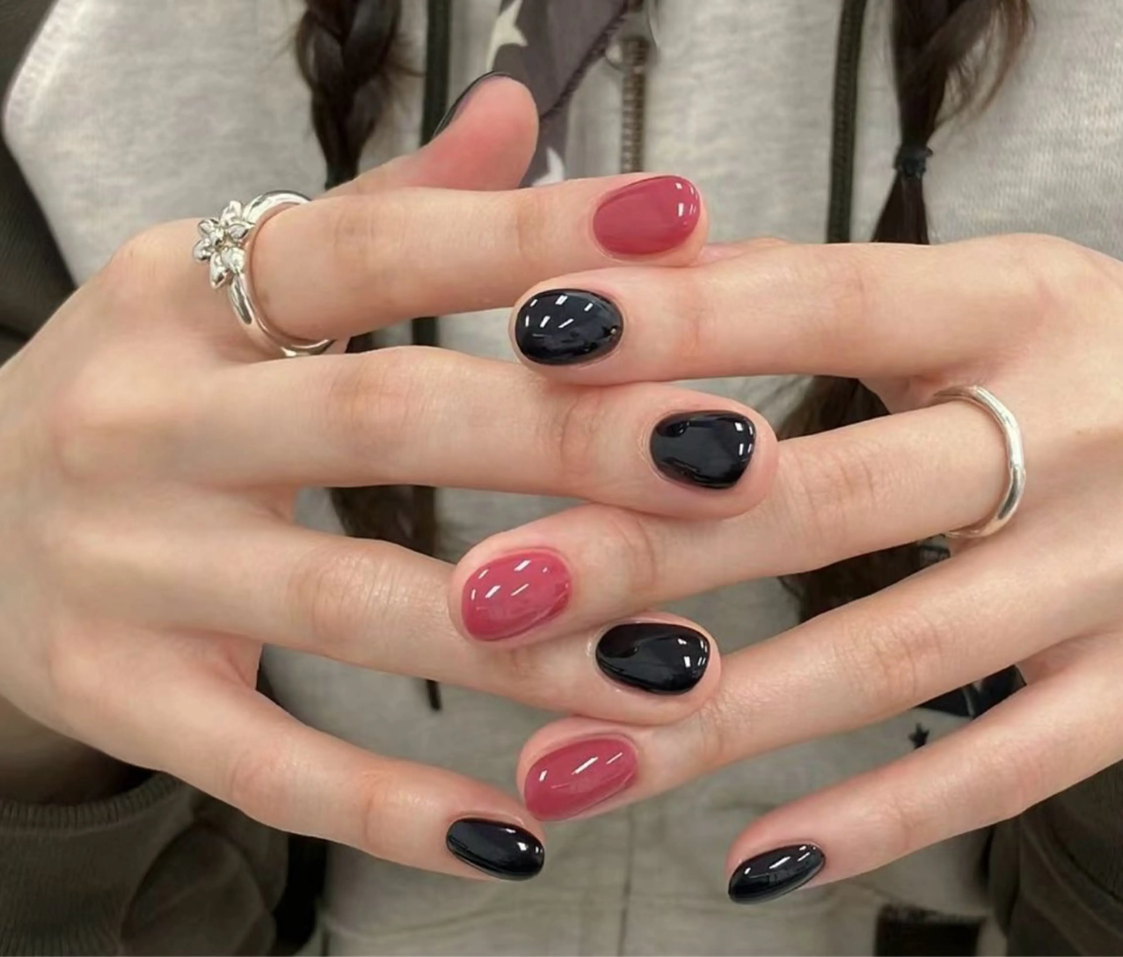 ネイル アートネイル 韓国ネイル 水色 ロングネイル マグネットネイル ハンドネイル ハンドケア NailDemure 【銀座店】のネイルデザイン