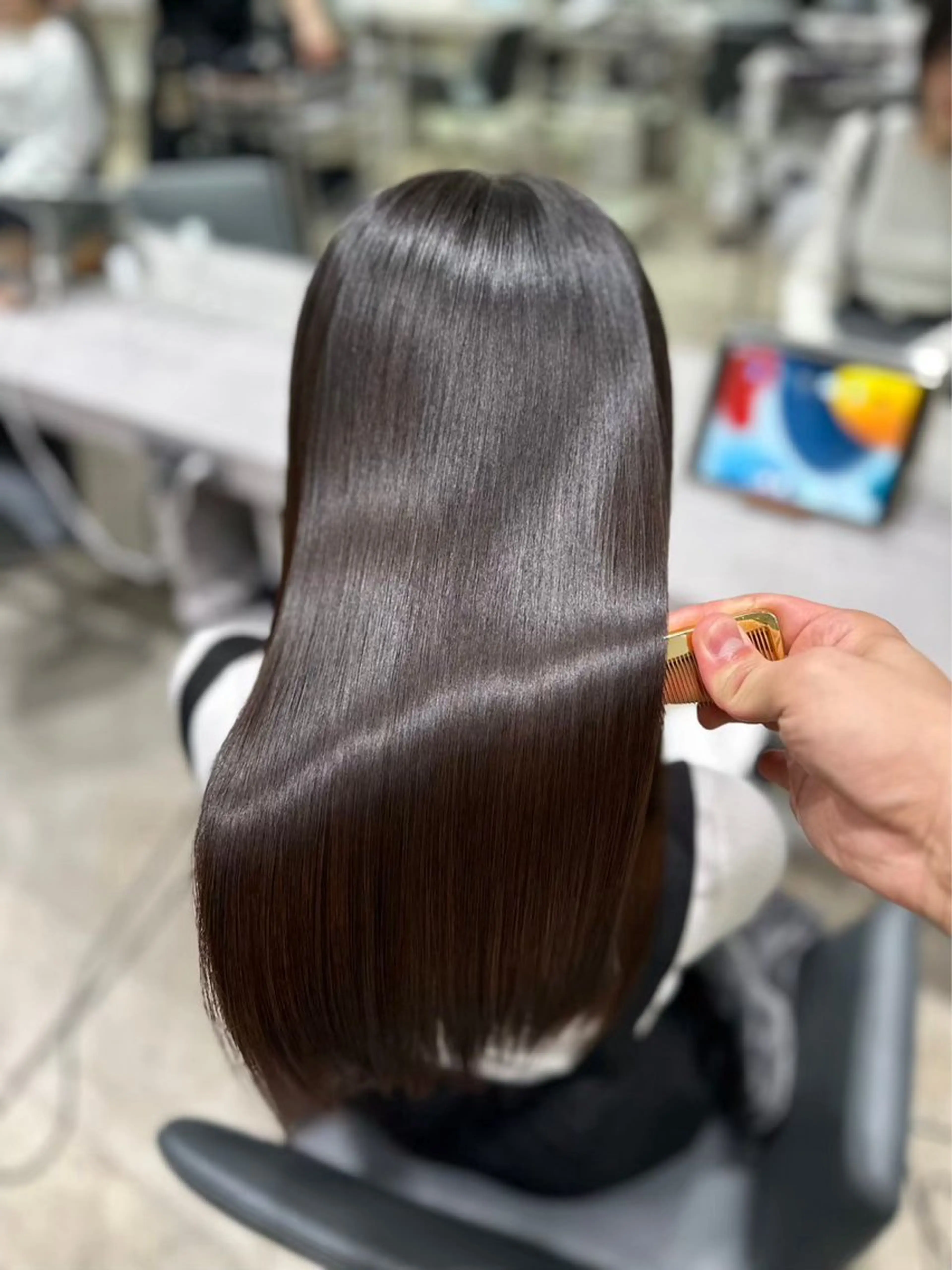 ロング 【ヤバ髪から美髪へ】 縮毛矯正特化アチワのヘアスタイル