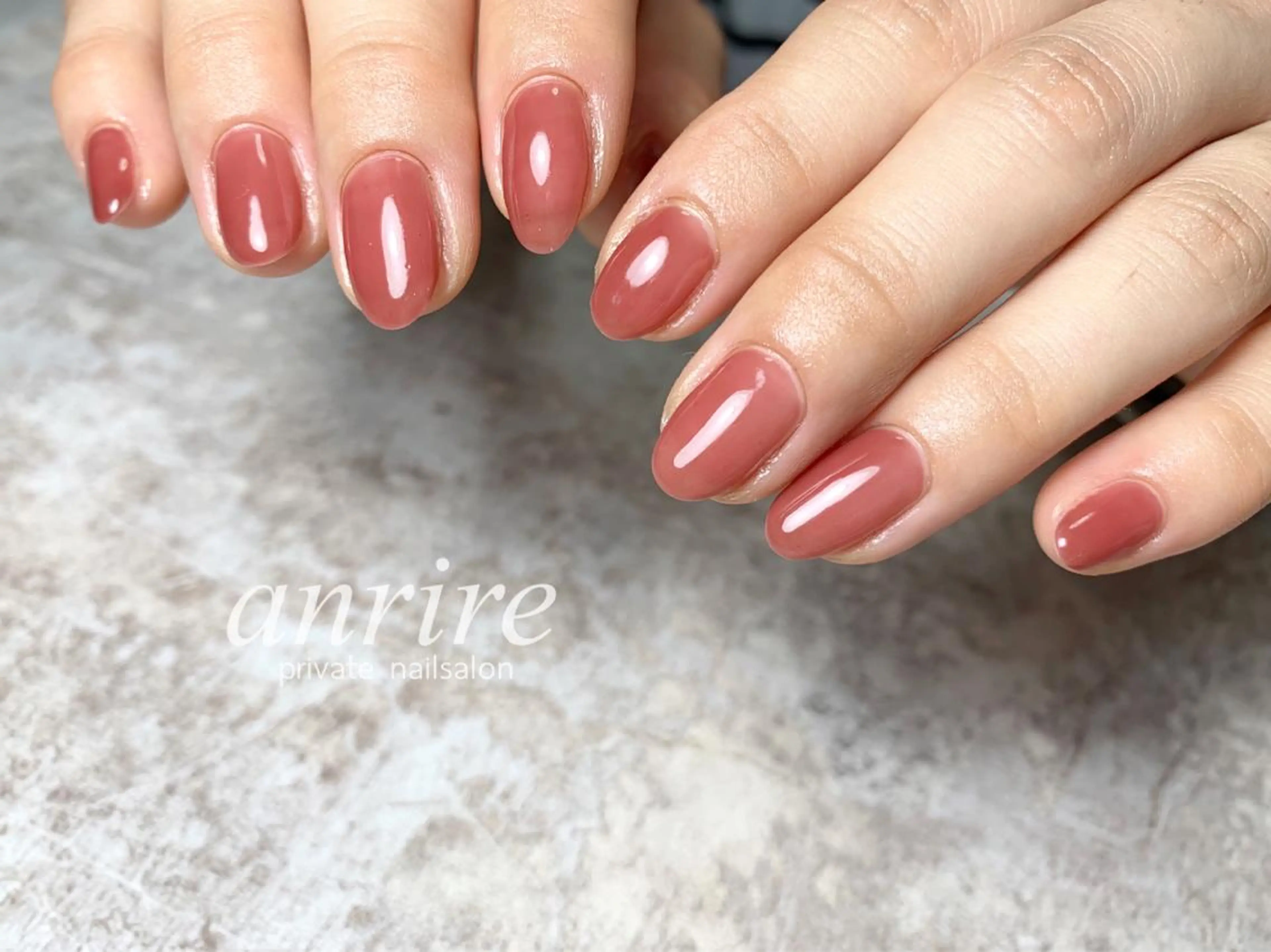 ネイル ボルドー ブラウン ワンカラーネイル シンプルネイル ハンドネイル nailsalon anrireのネイルデザイン