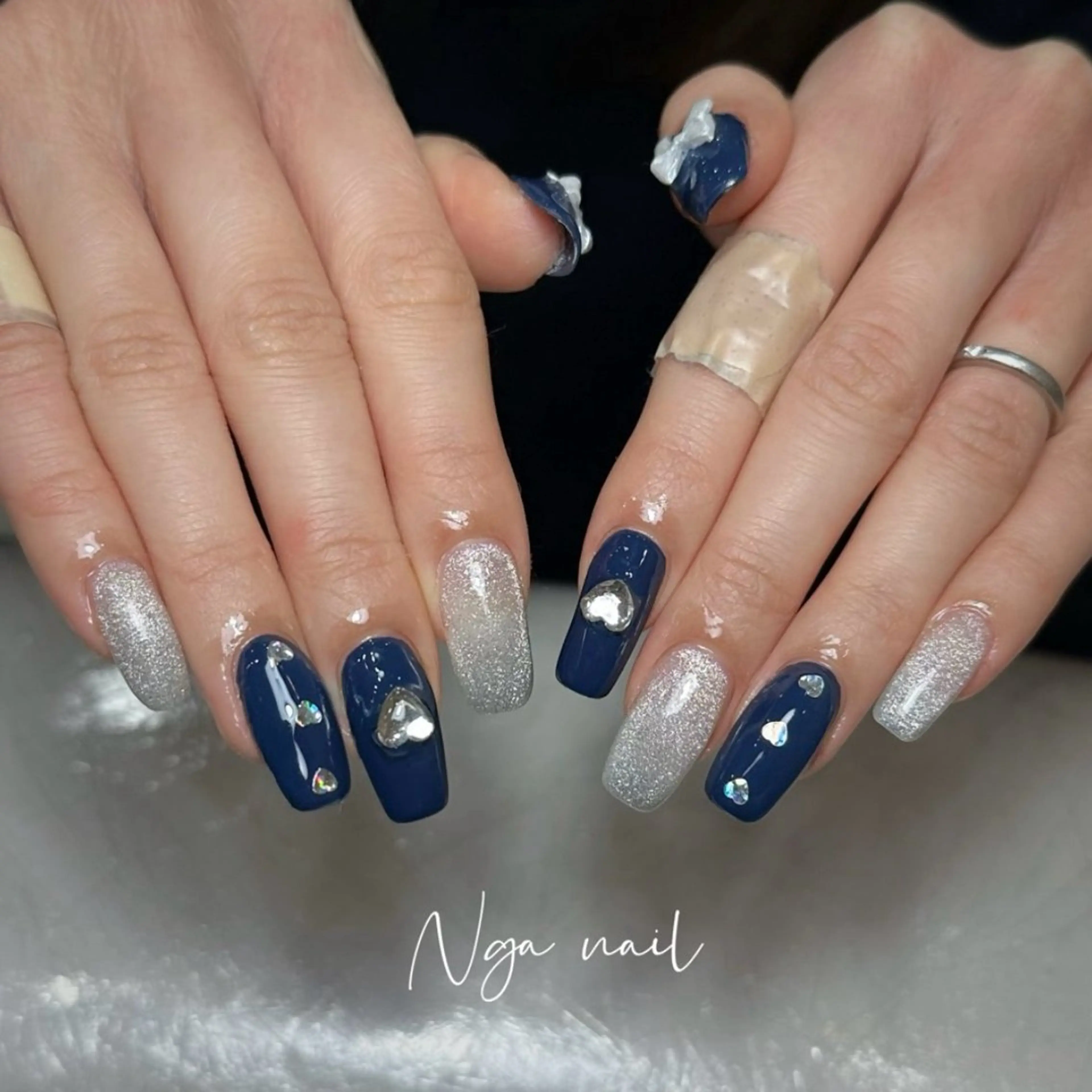 ミディアム ガー NAILのネイルデザイン