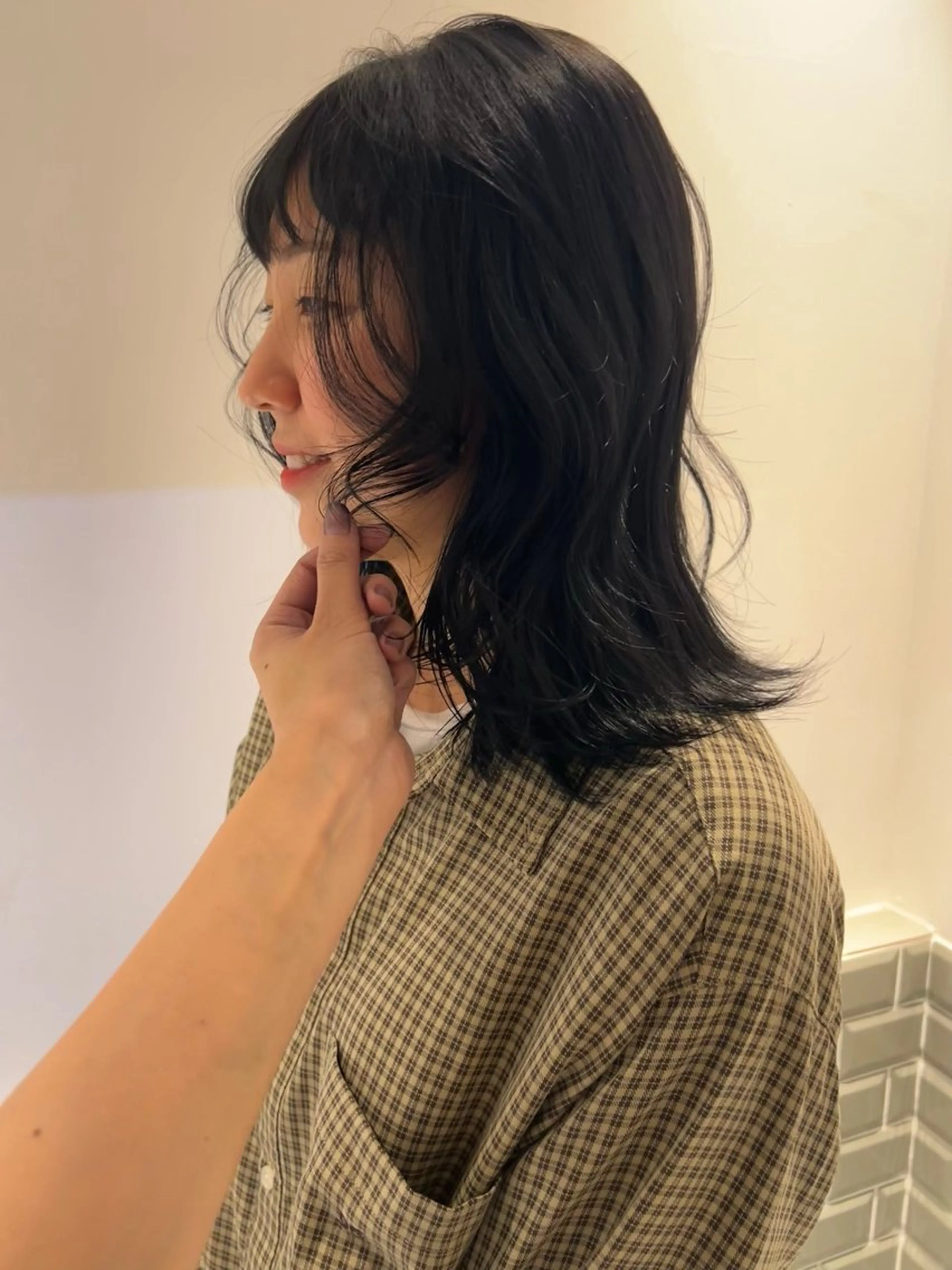 セミロング カラー ヘアアレンジ ヘアカラー 🎀suzuna 透明感colorのヘアスタイル