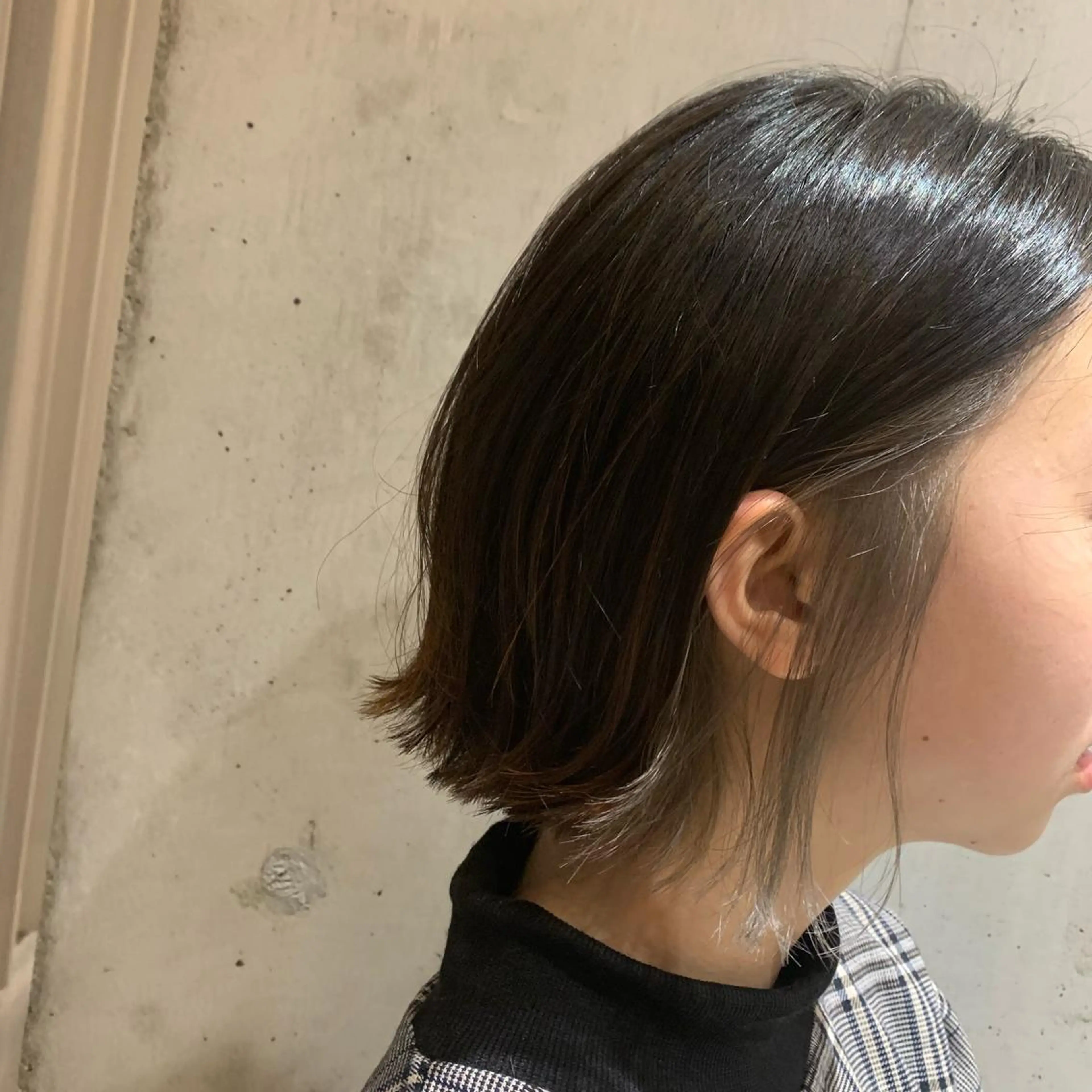 ミディアム 緑川 瑞穂のヘアスタイル