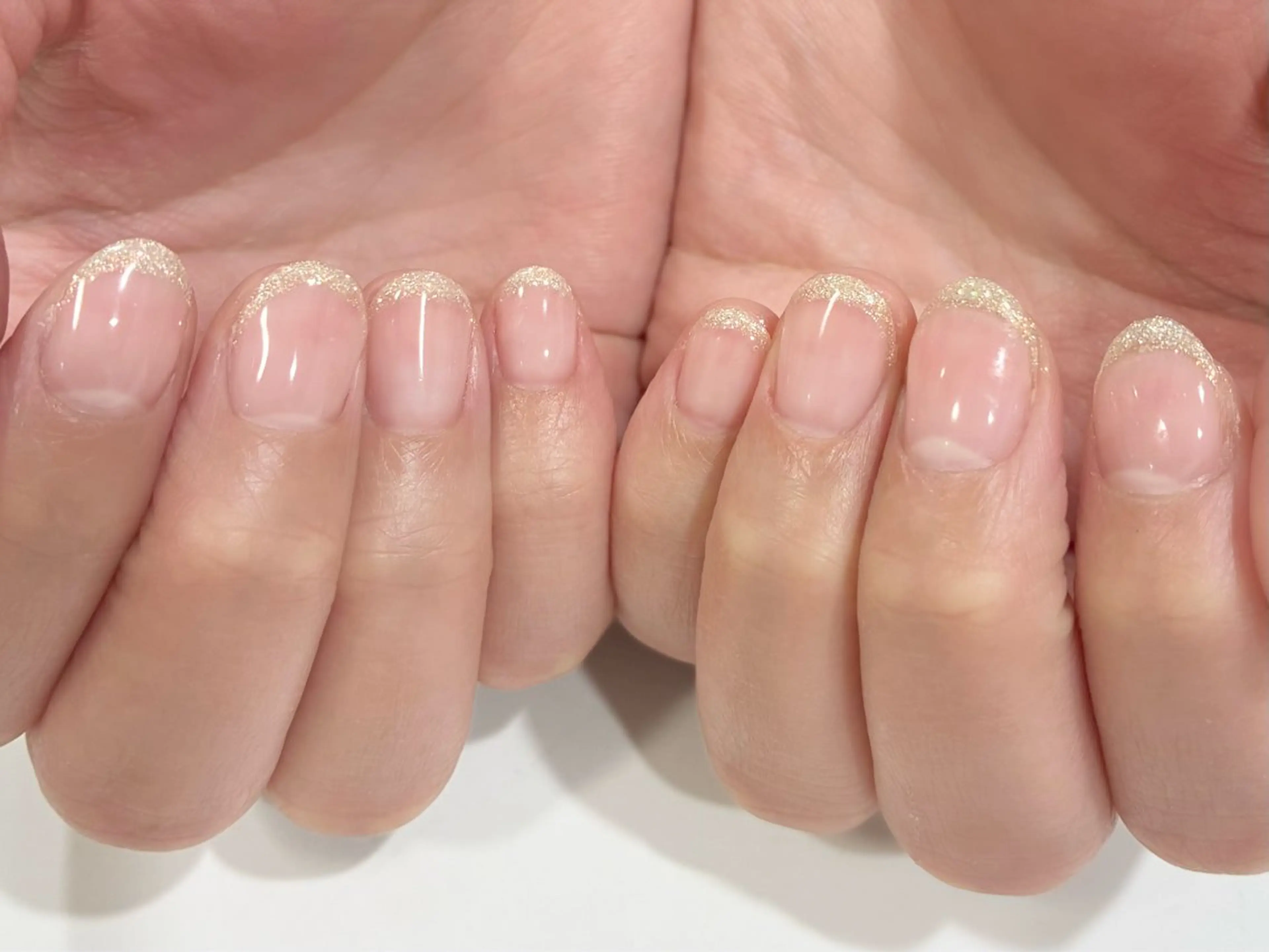 ネイル フレンチネイル LORAN Hotaruのネイルデザイン