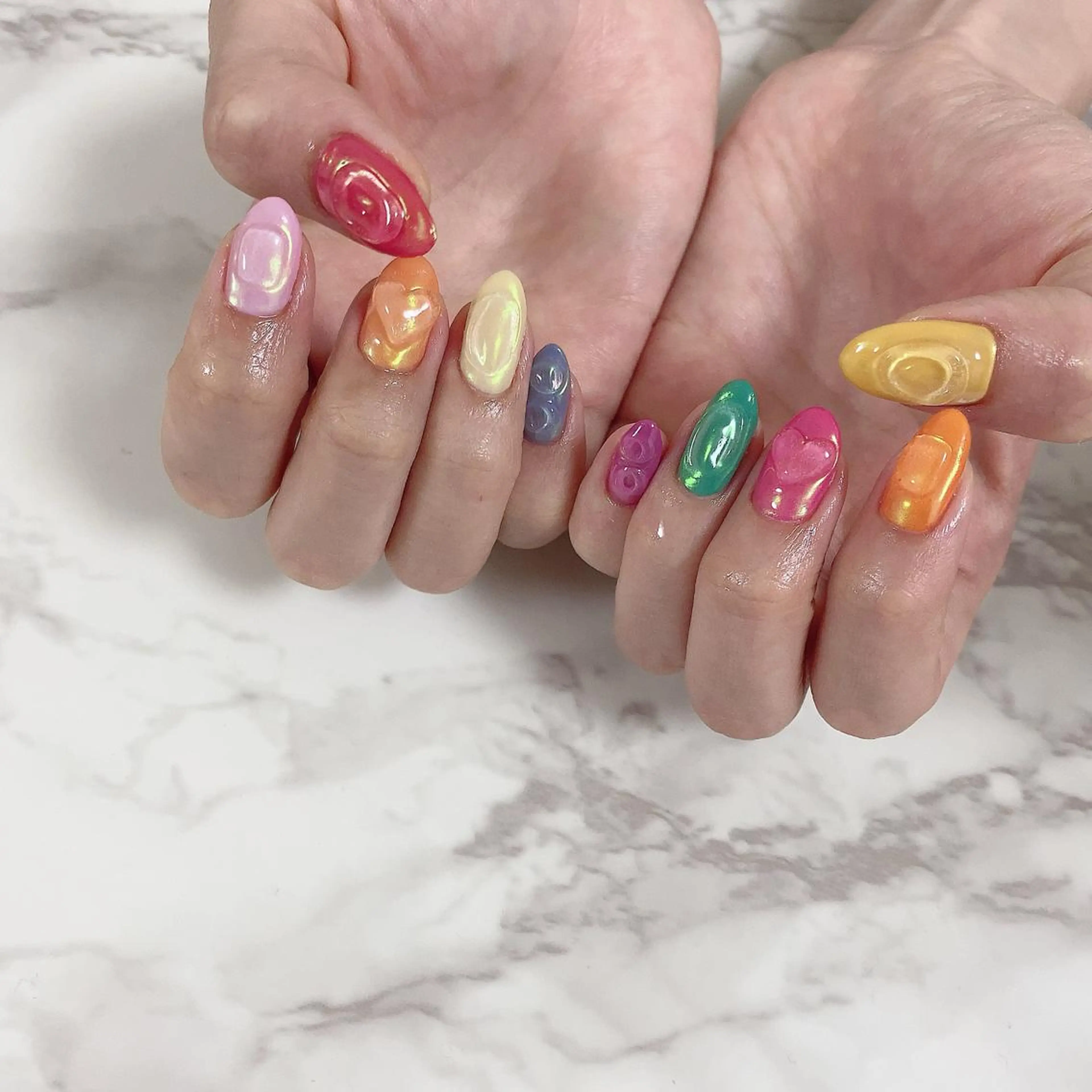 ネイル オーロラネイル ミラーネイル SOL NAILのネイルデザイン
