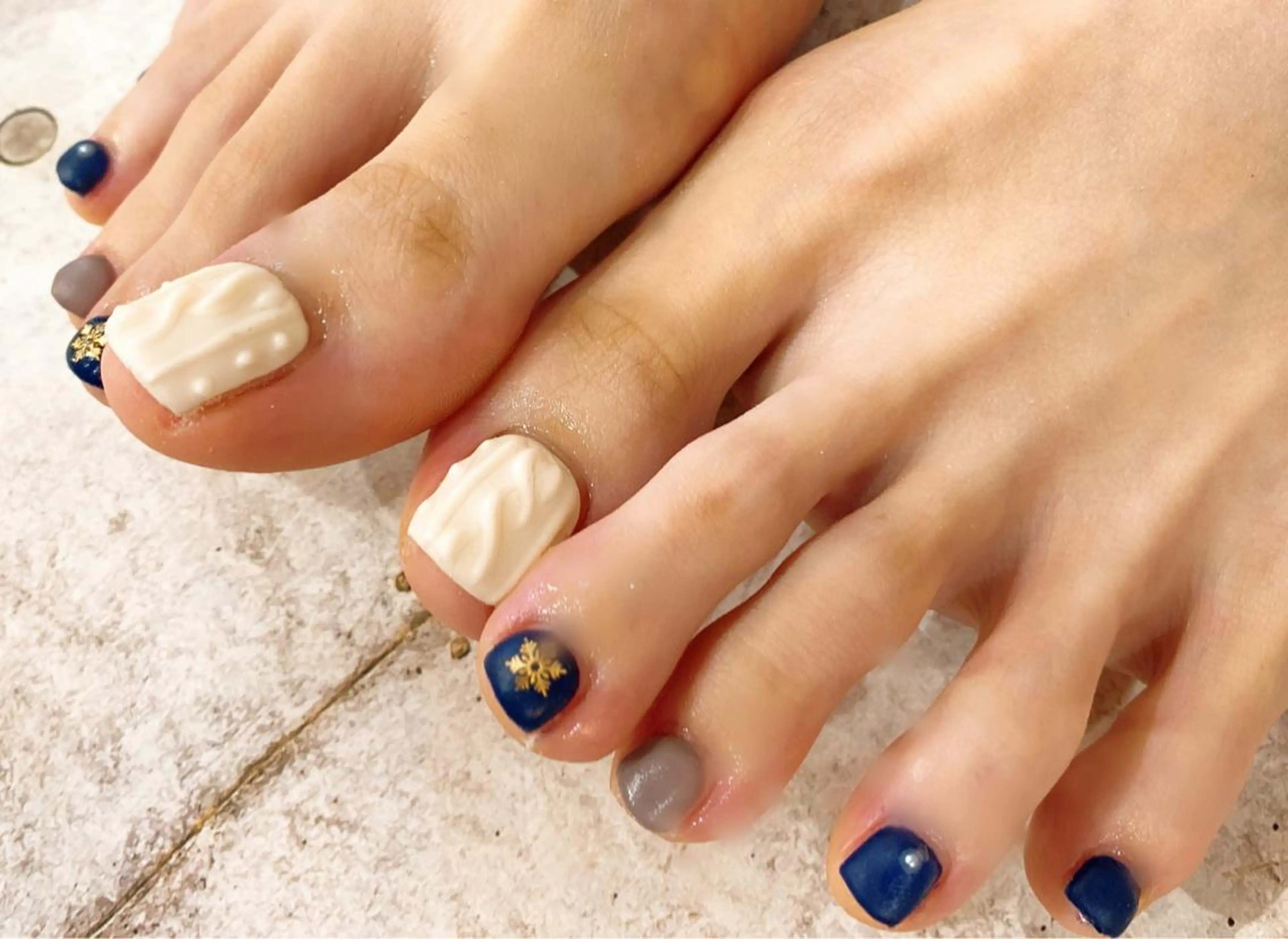 ネイル アートネイル フットネイル ジェルネイル パラジェル 冬ネイル Rairia nail本八幡店のネイルデザイン