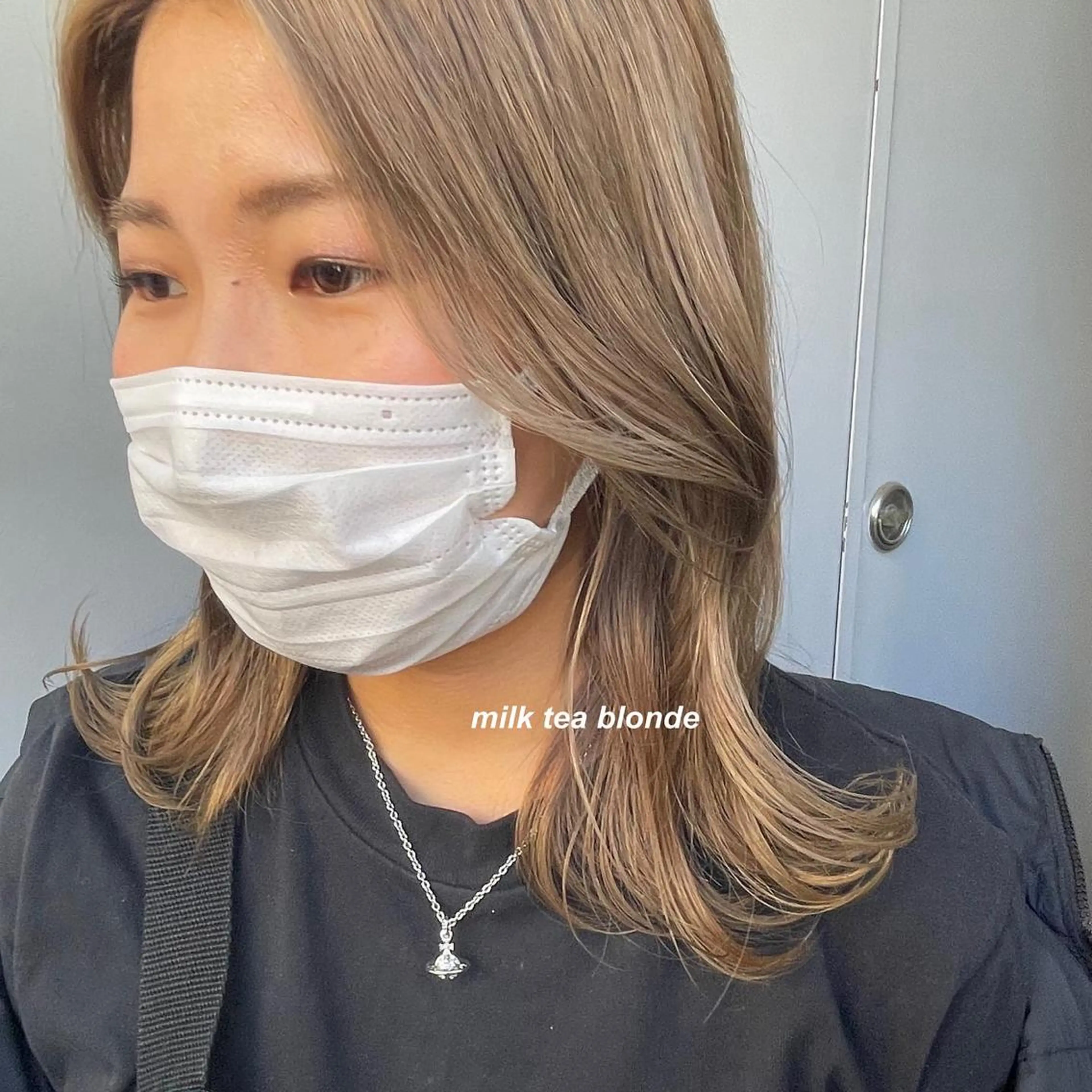 セミロング カラー レイヤーカット 韓国ヘアayameのヘアスタイル