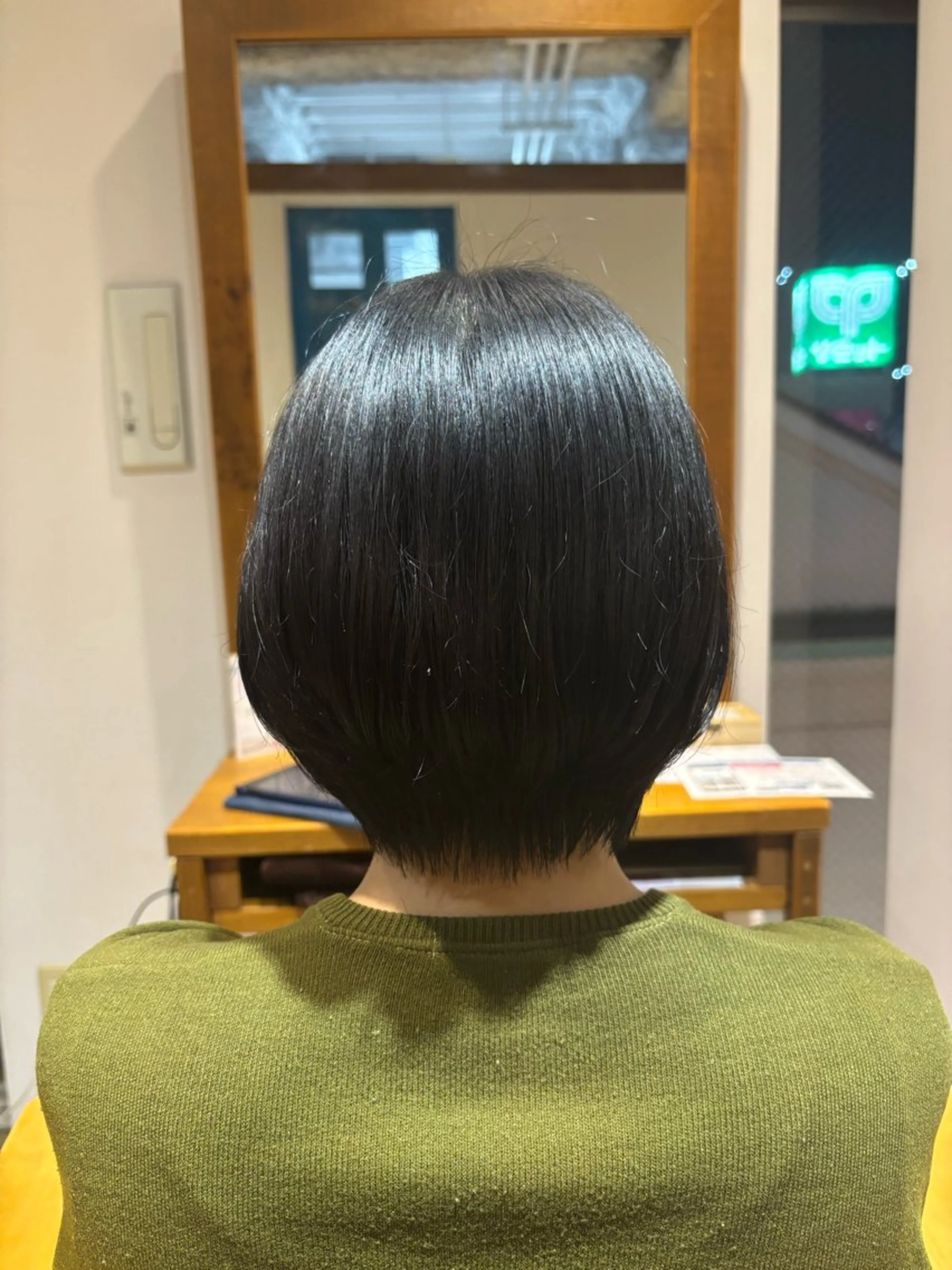 ショート ショートボブ ボブ レイヤーカット ローレイヤー ショートヘア 菊池 純香のヘアスタイル