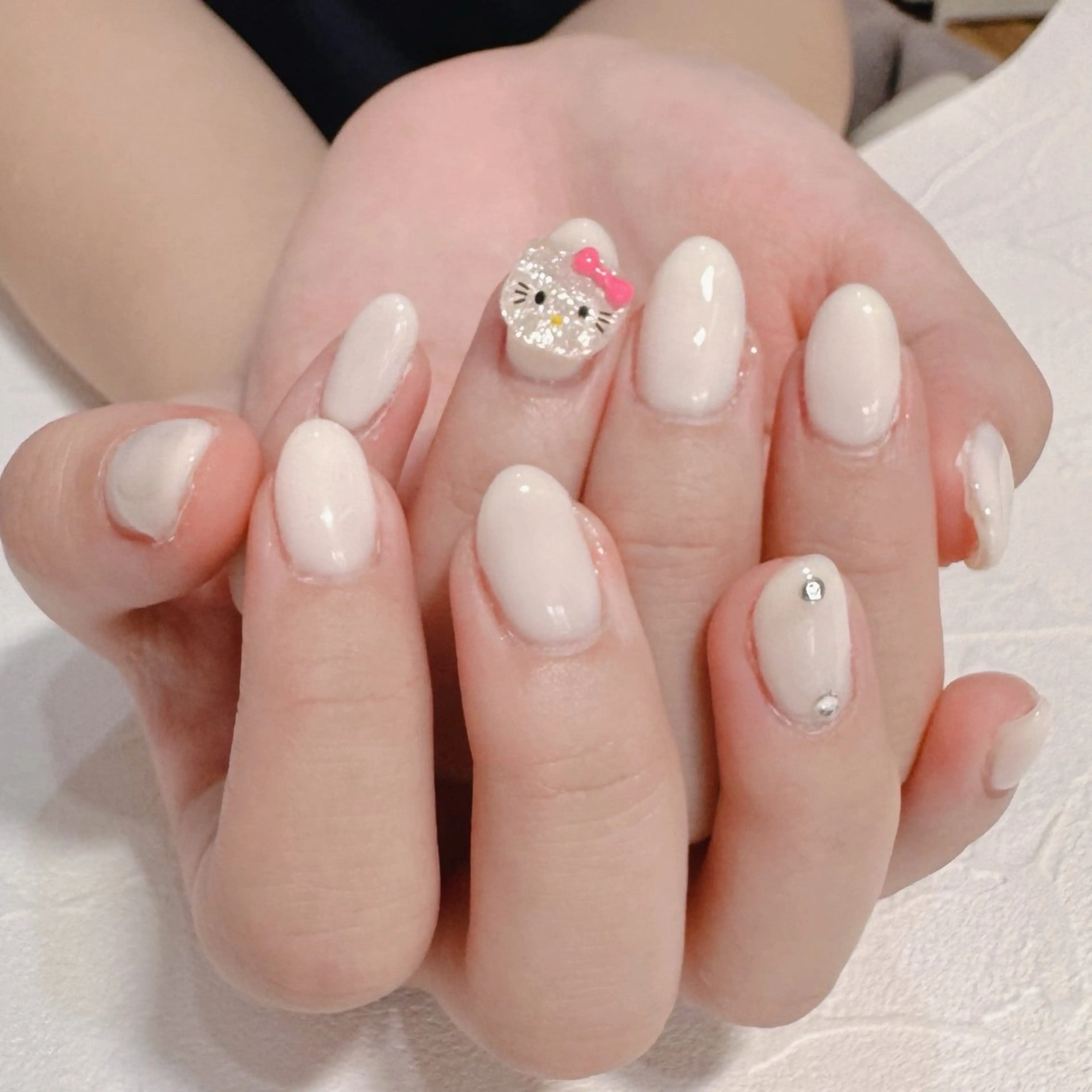 ネイル ワンカラーネイル RIEKO🍒 ワンホン♡推しネイルのネイルデザイン