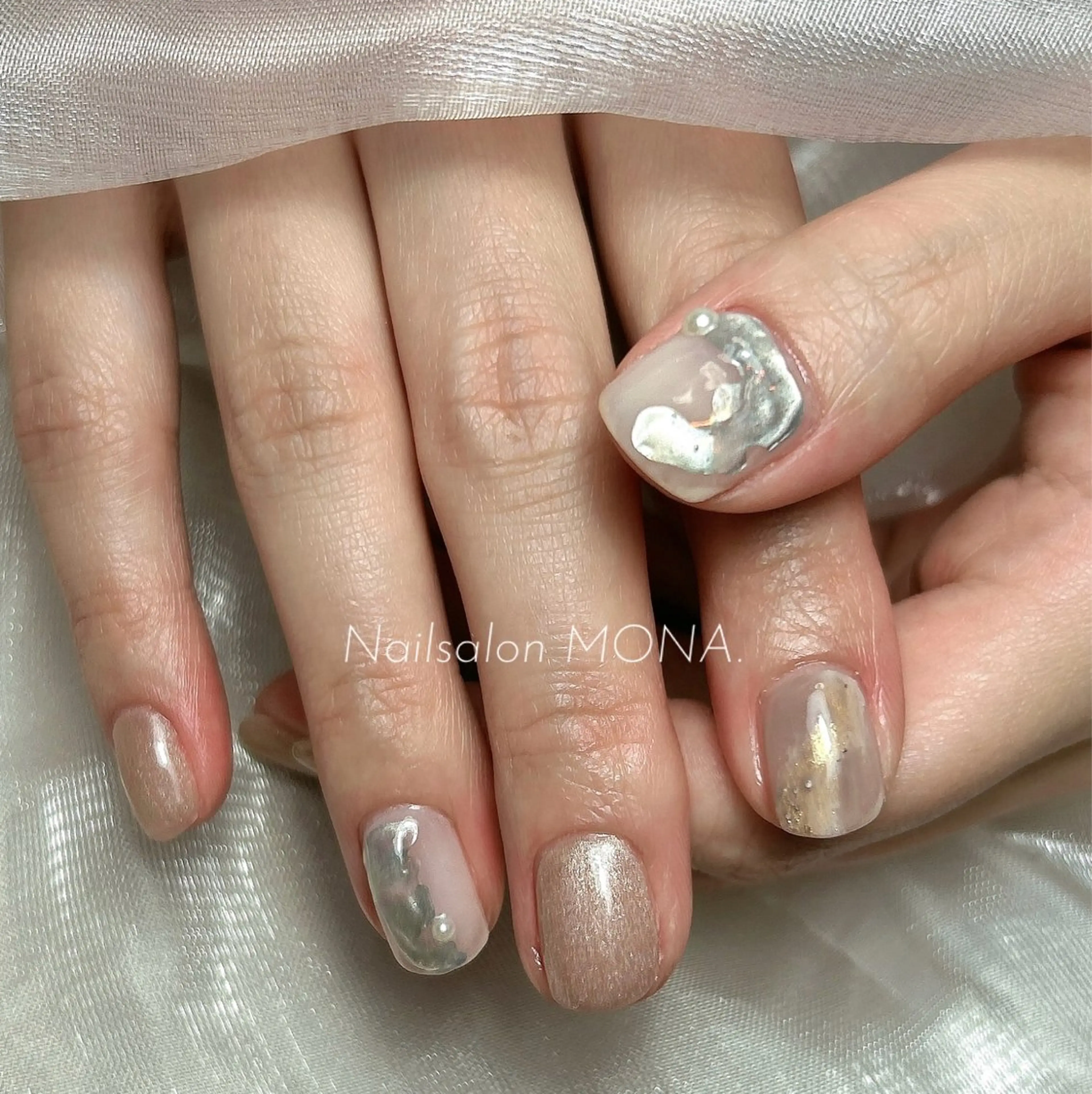 ネイル ニュアンスネイル ハンドネイル Nailsalon MONA.のネイルデザイン
