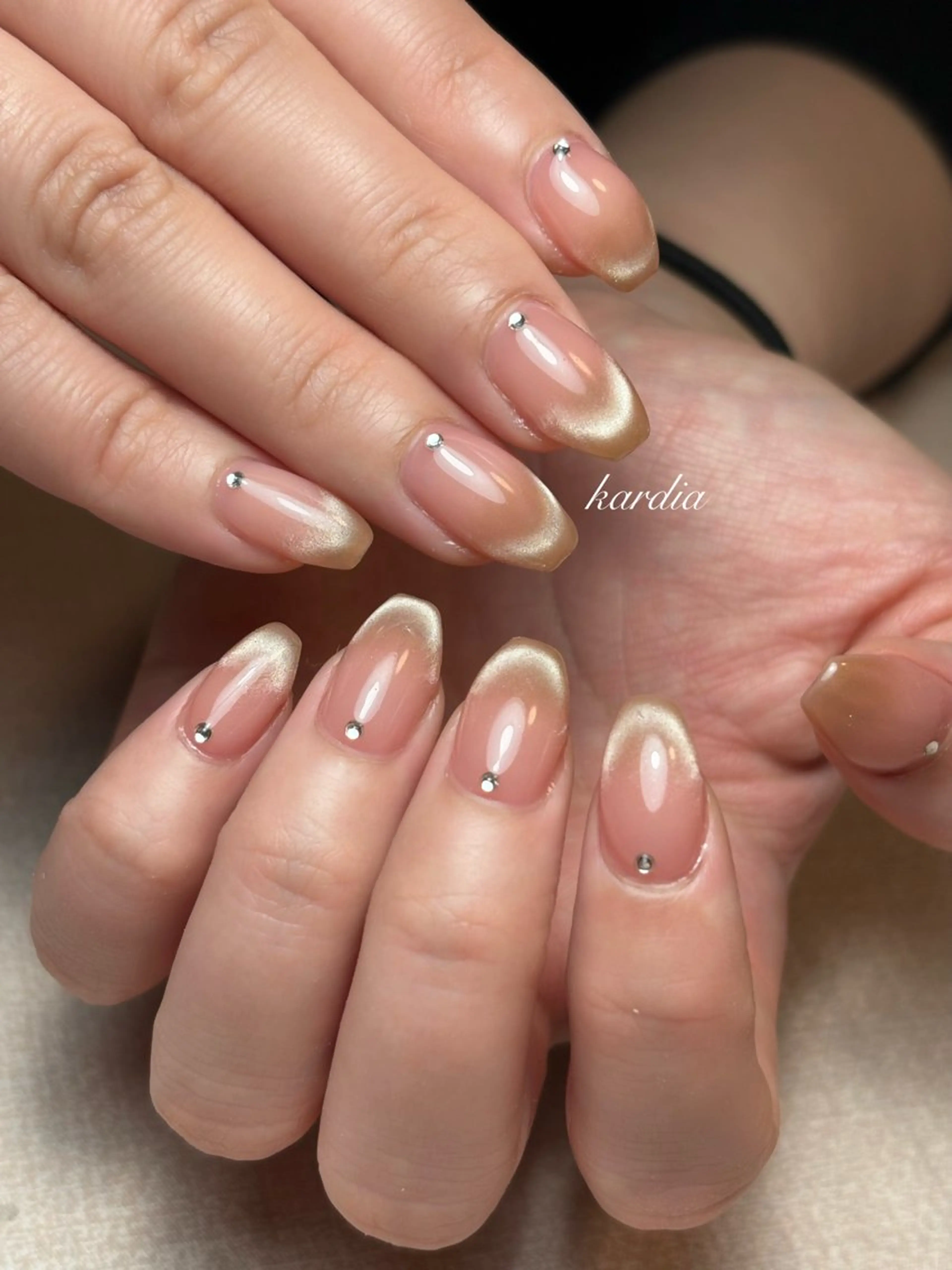 ネイル ハンドネイル καρδιά -ｶﾙﾃﾞｨｱ-のネイルデザイン