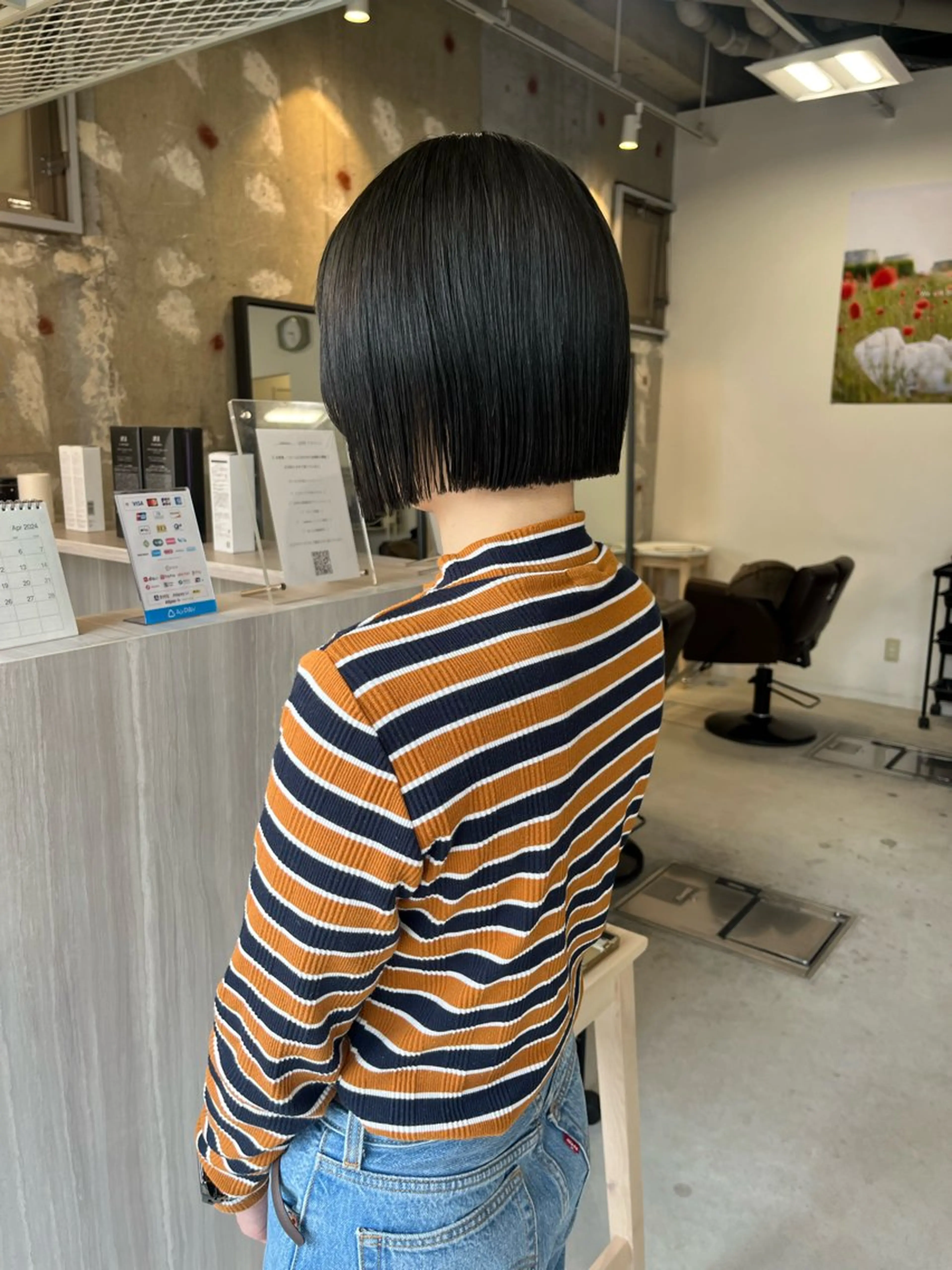 ショート カラー ボブ カット ヘアカラー トリートメント 狩野 くるみのヘアスタイル