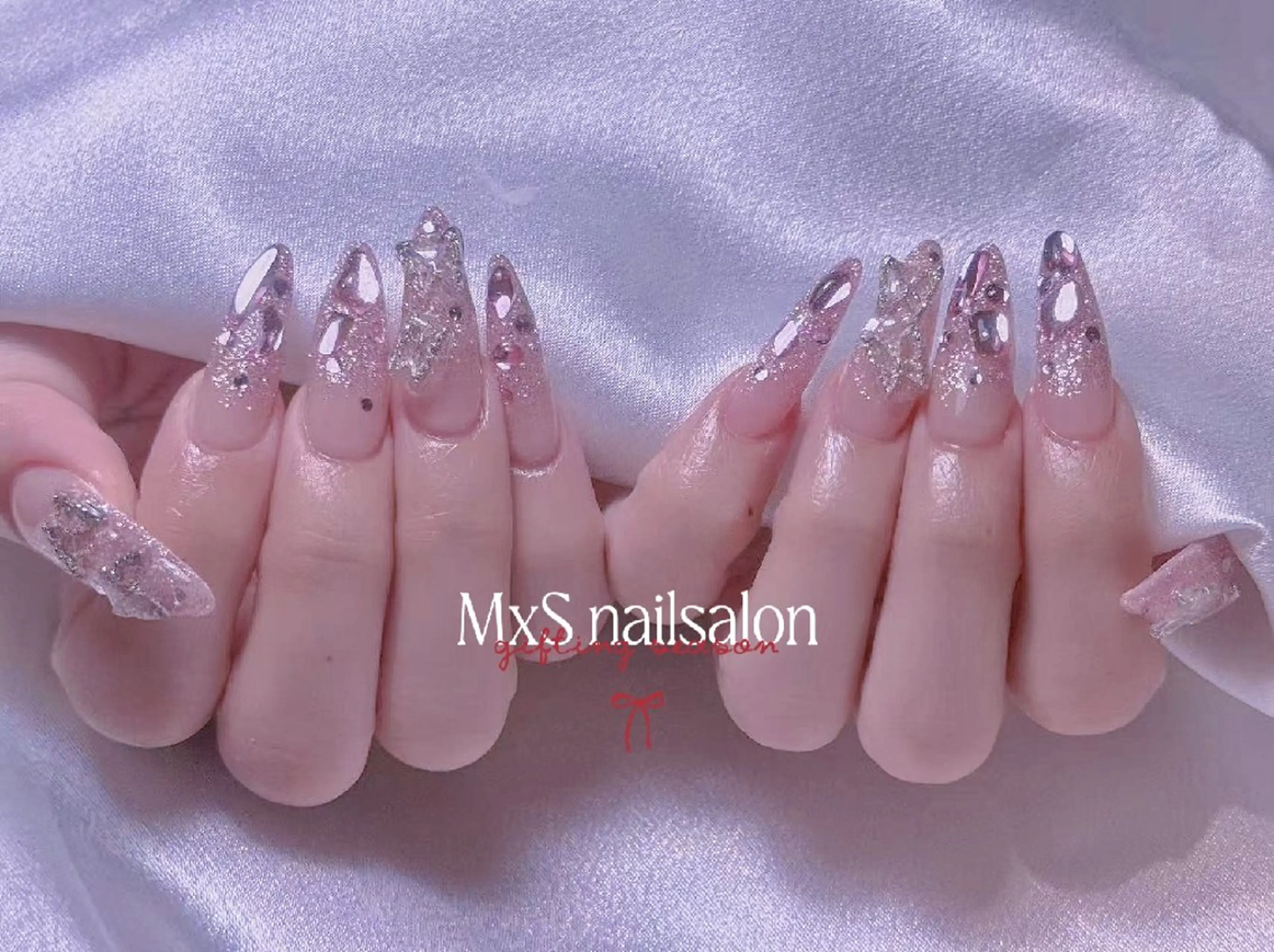 ネイル ハンドネイル ハンドケア MxS リィリィのネイルデザイン