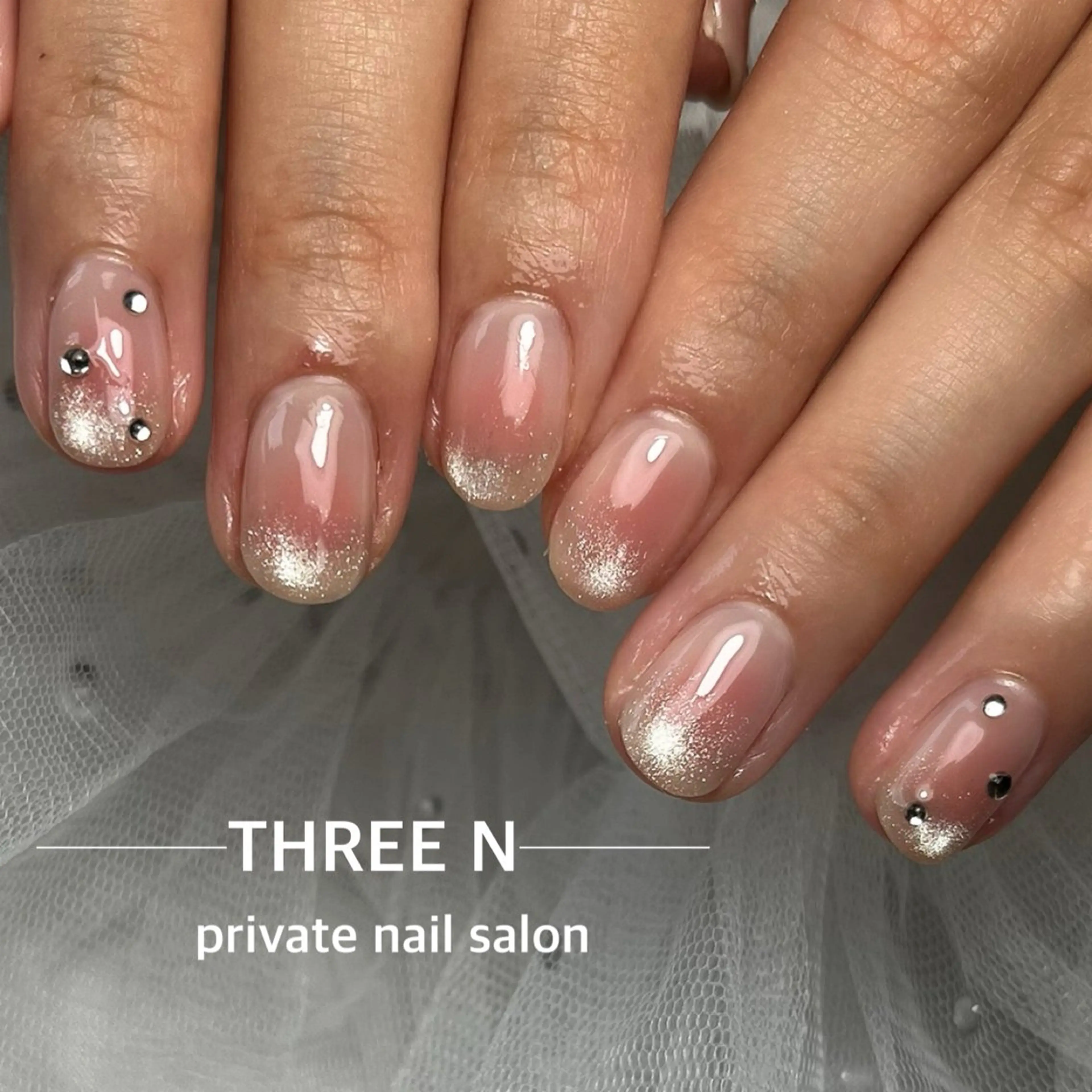 ネイル Nail Salon THREE  Nのネイルデザイン