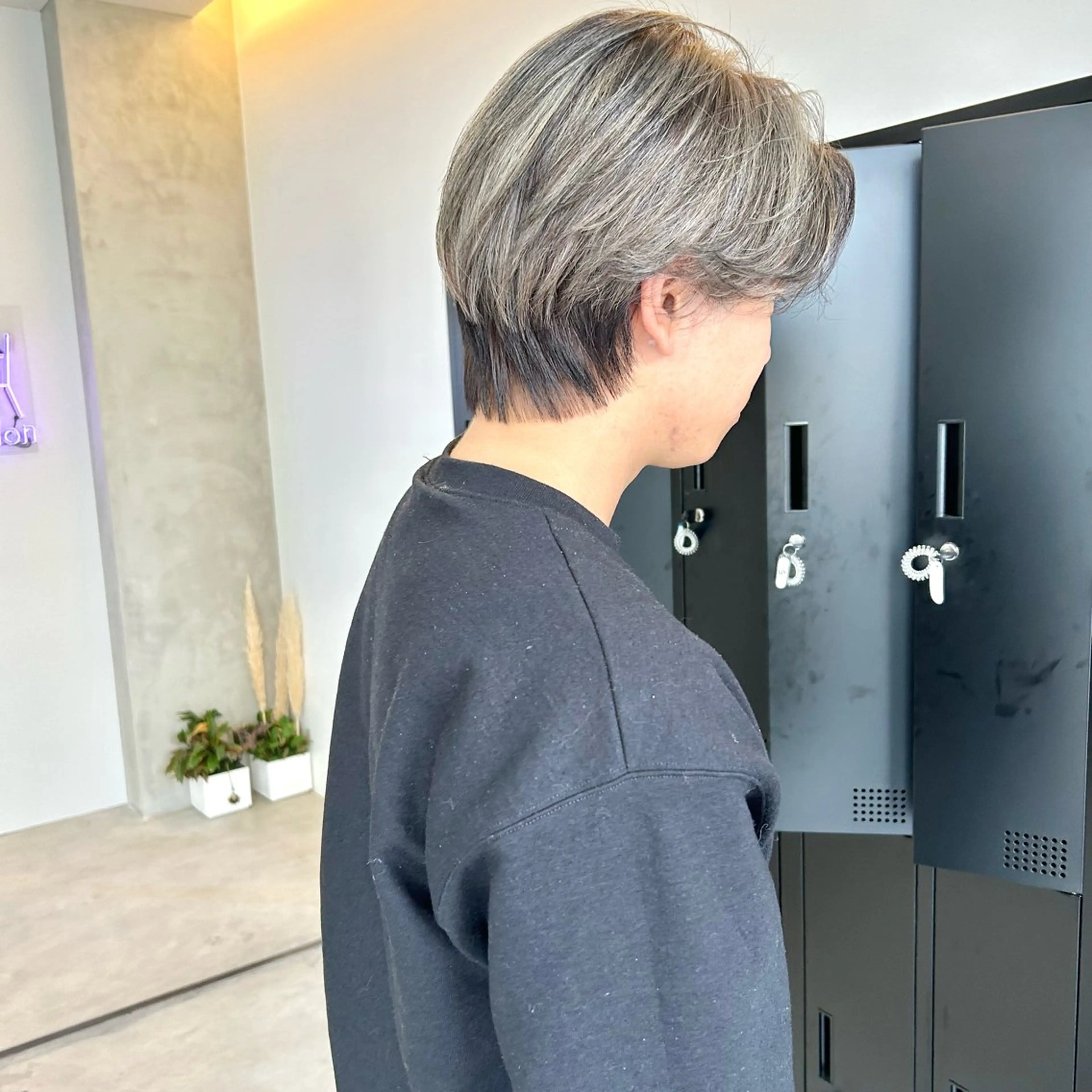 ショート カラー カット 一ノ瀬 暁のヘアスタイル