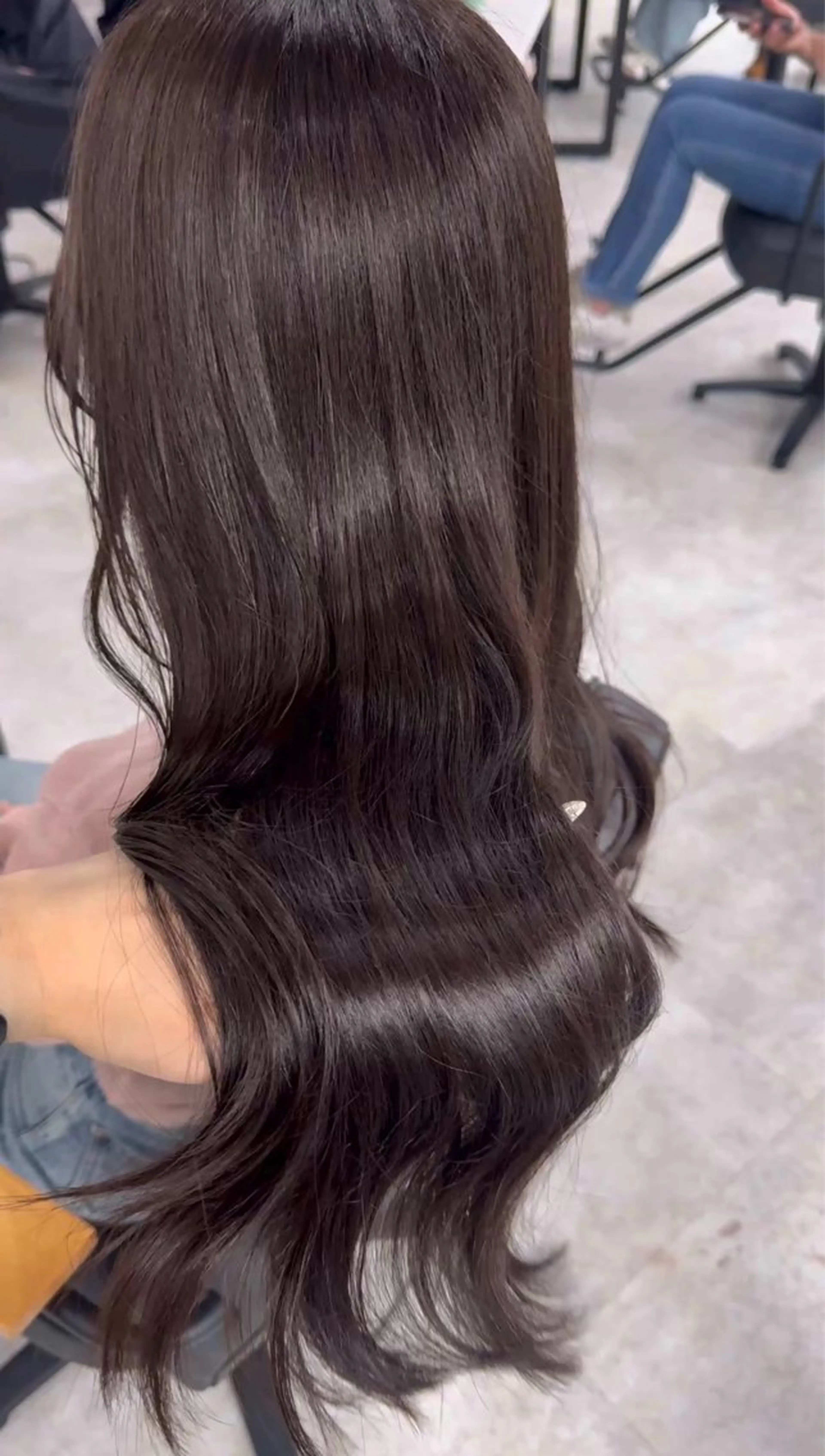 ロング カラー ベージュカラー ブリーチ ブラウンカラー 透明感カラー ダブルカラー 赤み無し柔らかカラー 【梅田】madokaのヘアスタイル