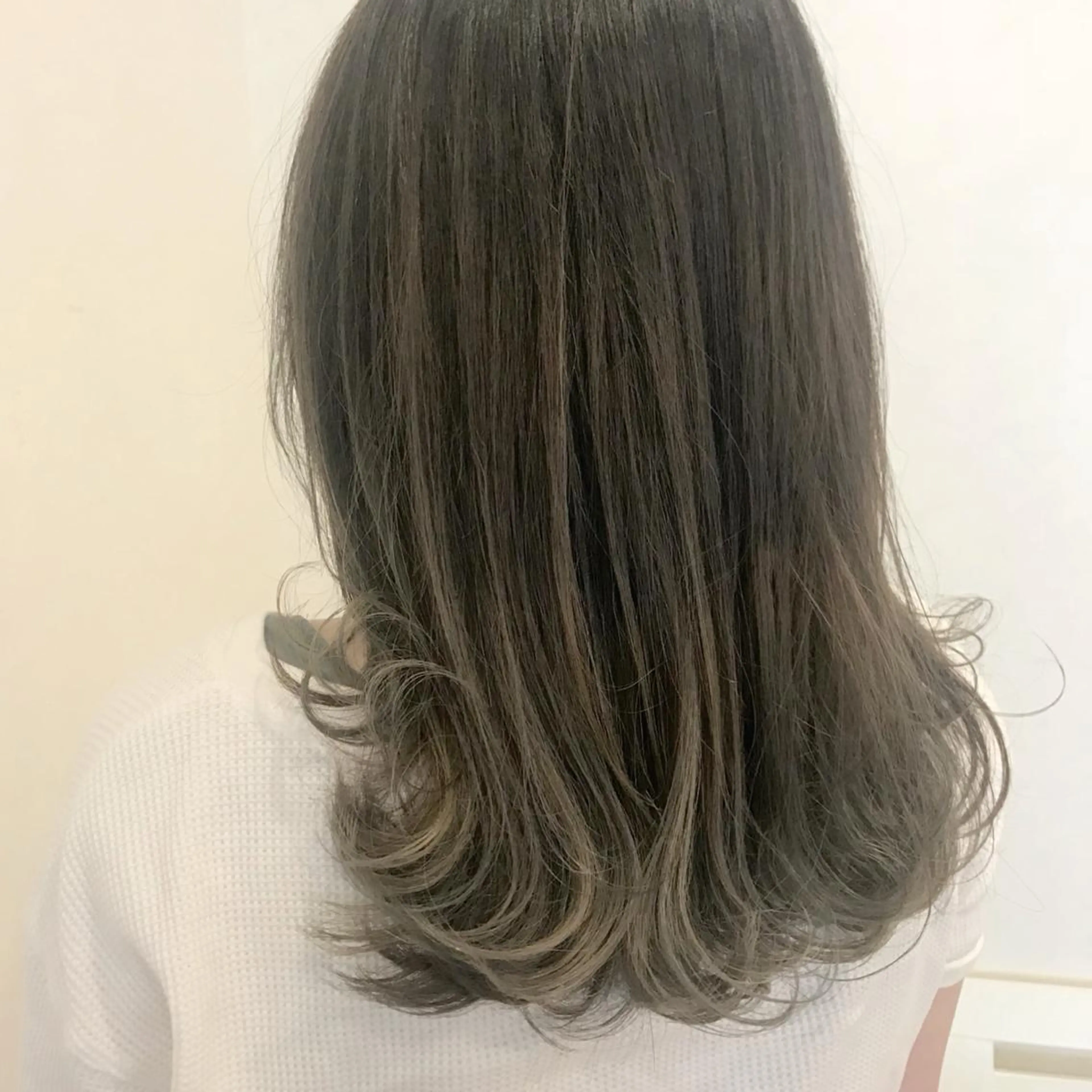 セミロング カラー メンズ限定クーポン シェアサロン博多のヘアスタイル