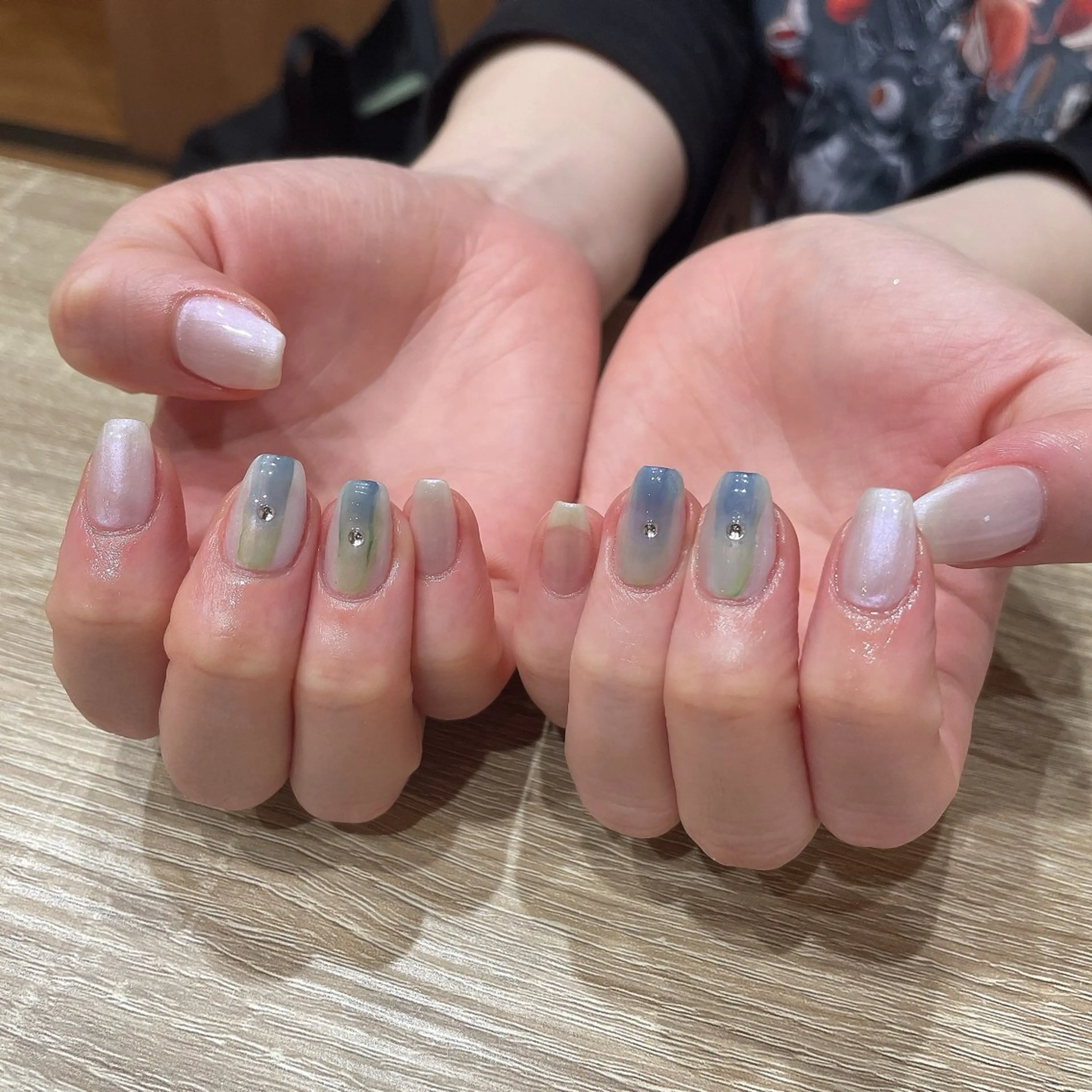 ネイル ハンドネイル liberté所属・liberté🫧 新小岩のネイルデザイン