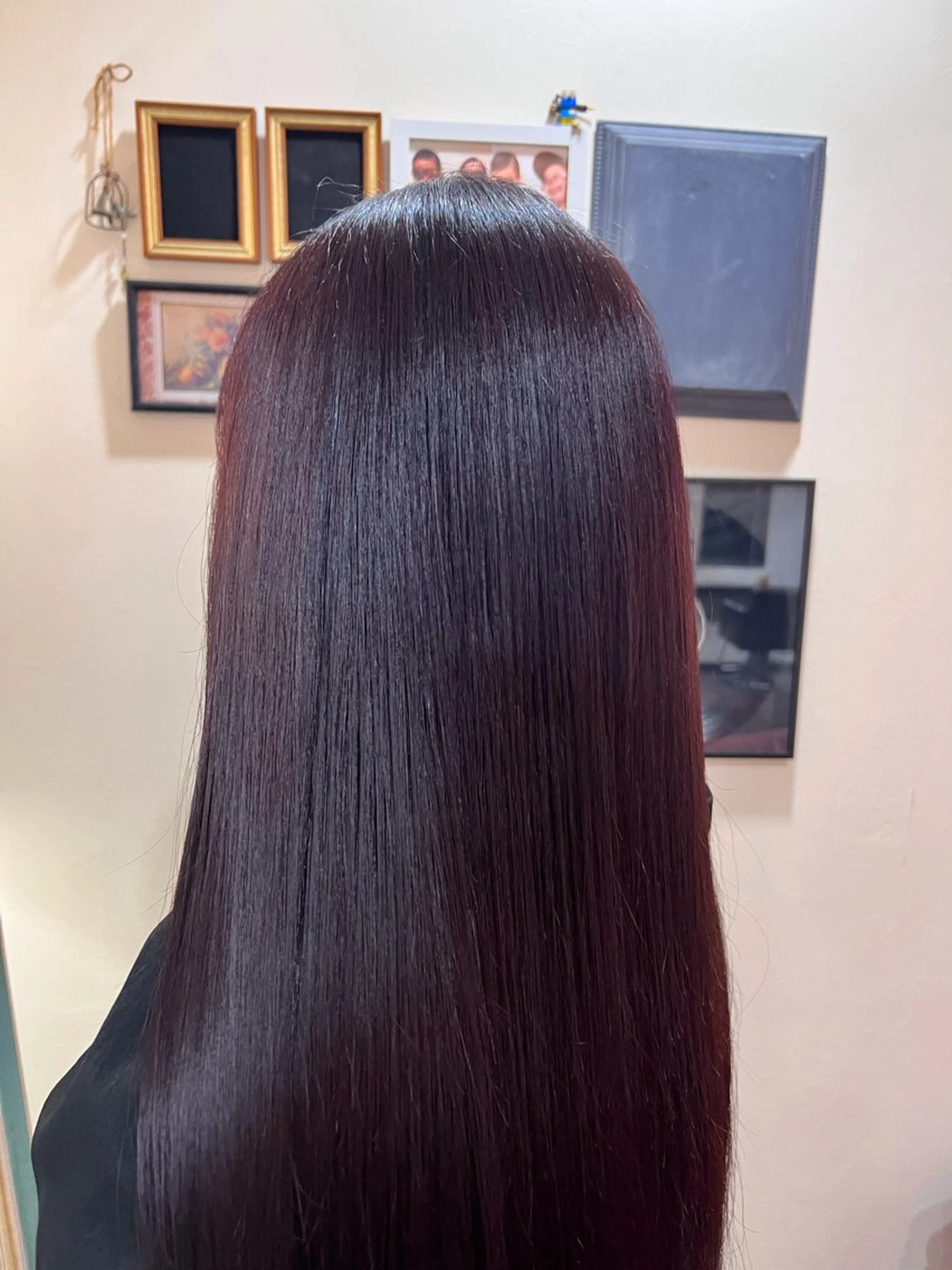 ロング カラー レッドカラー 韓国スタイル🫧 サーシャのヘアスタイル