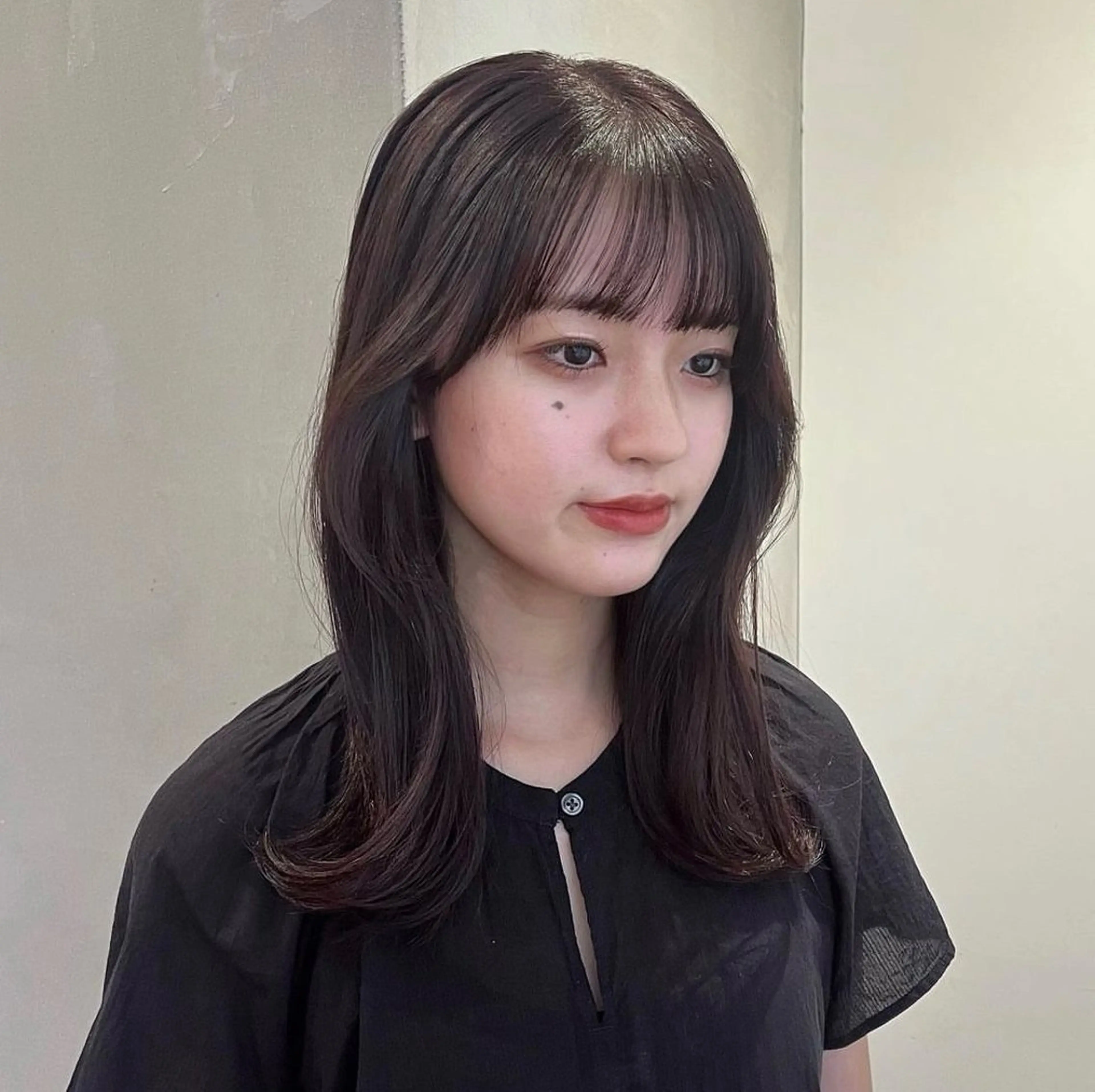 ミディアム カラー ラベンダーカラー グレージュ🐰透明感 カラー🫧akihoのヘアスタイル