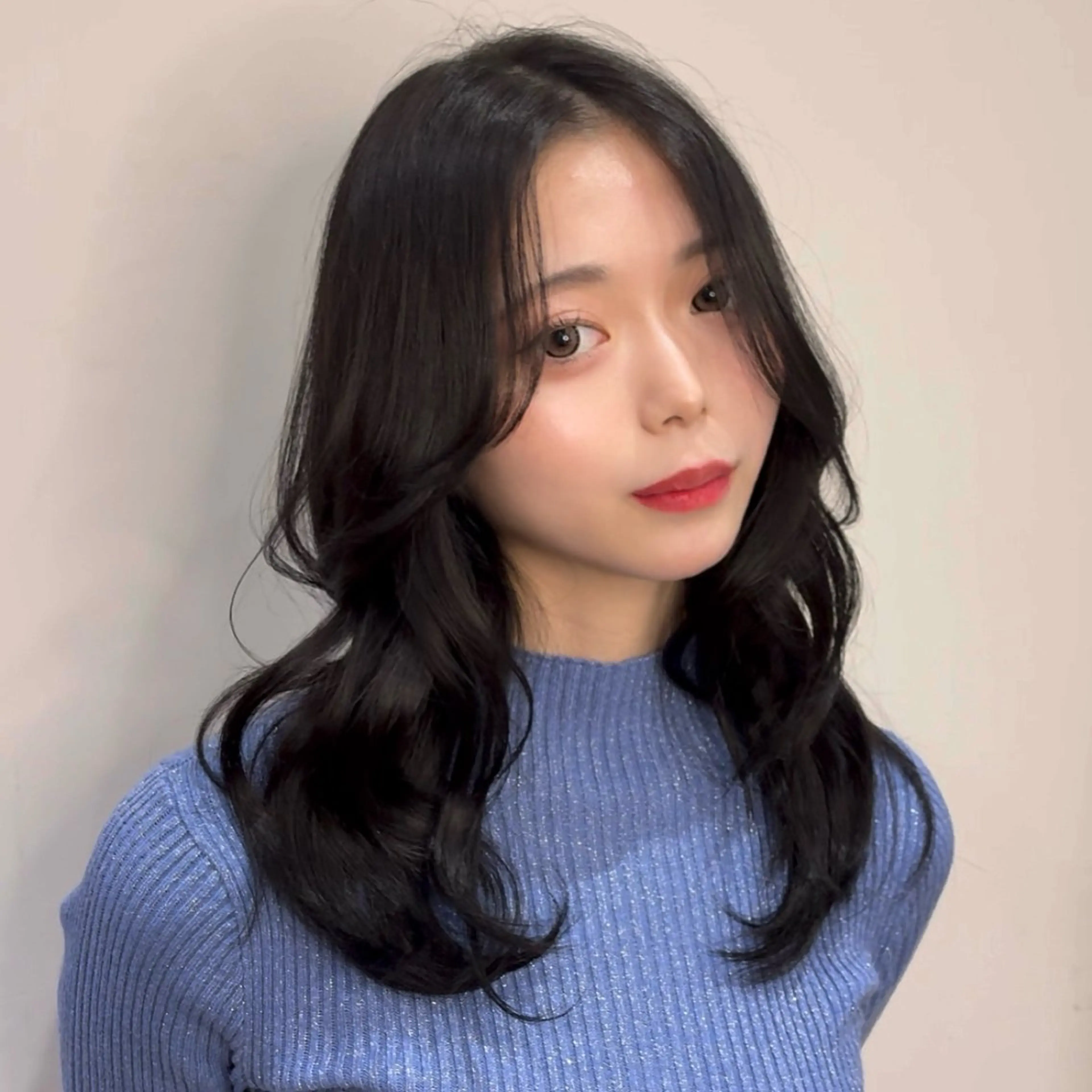 ミディアム ハッシュカット🖤✨ 顔周り/韓国ヘアのヘアスタイル