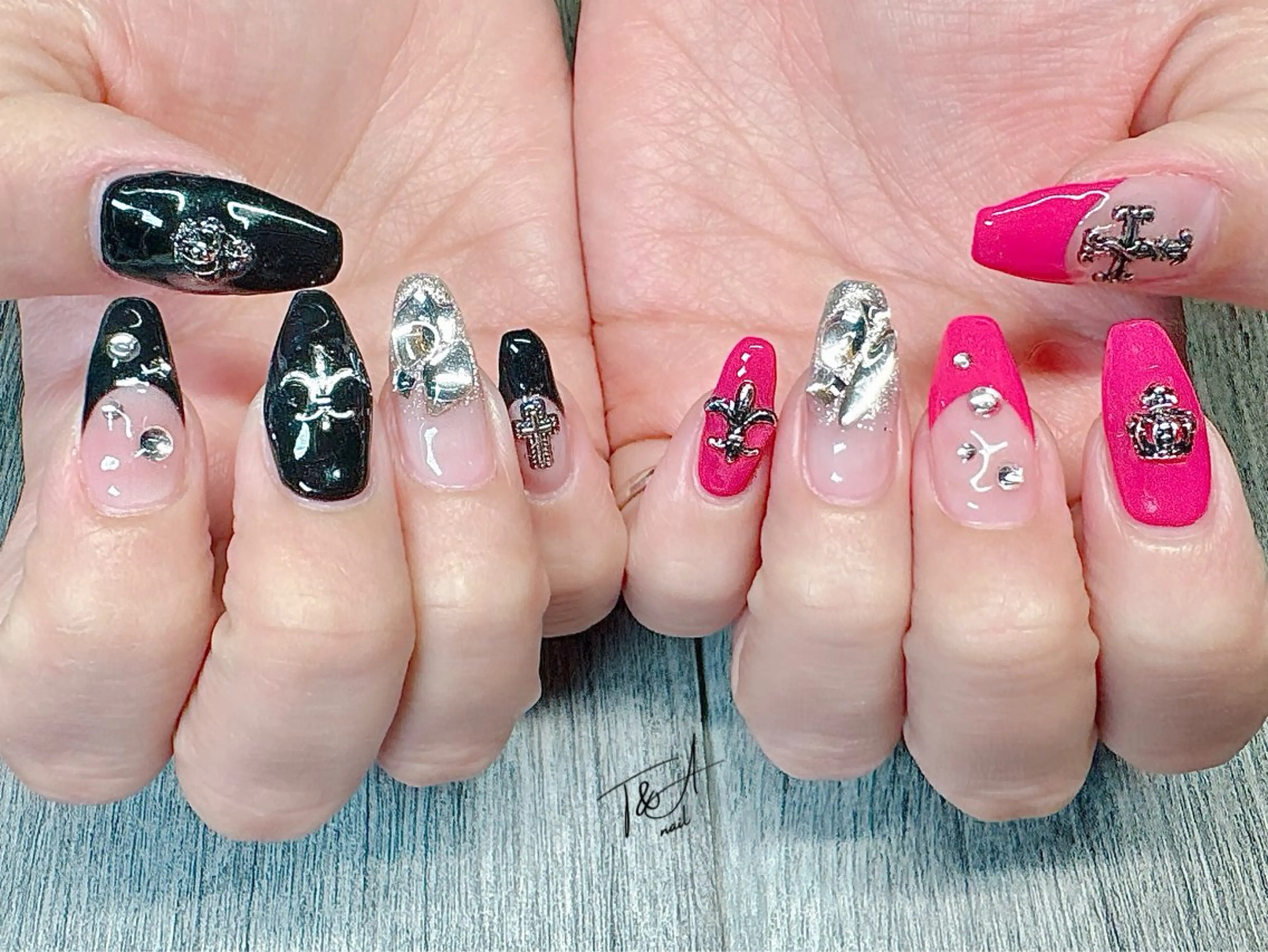 ネイル フレンチネイル ジェルネイル オフィスネイル スカルプネイル T&A nailのネイルデザイン