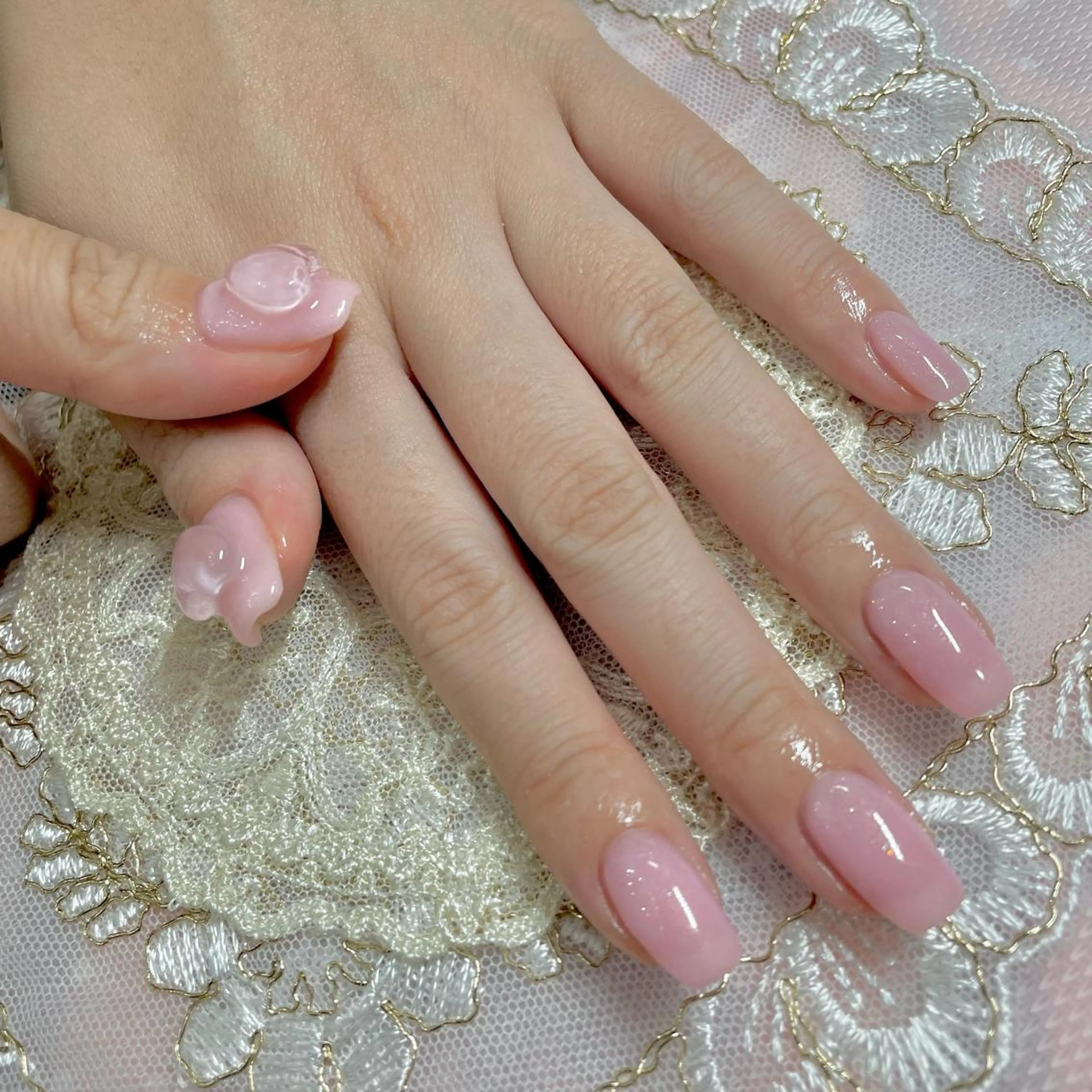 ネイル ハート ワンカラーネイル J terrace Nailのネイルデザイン