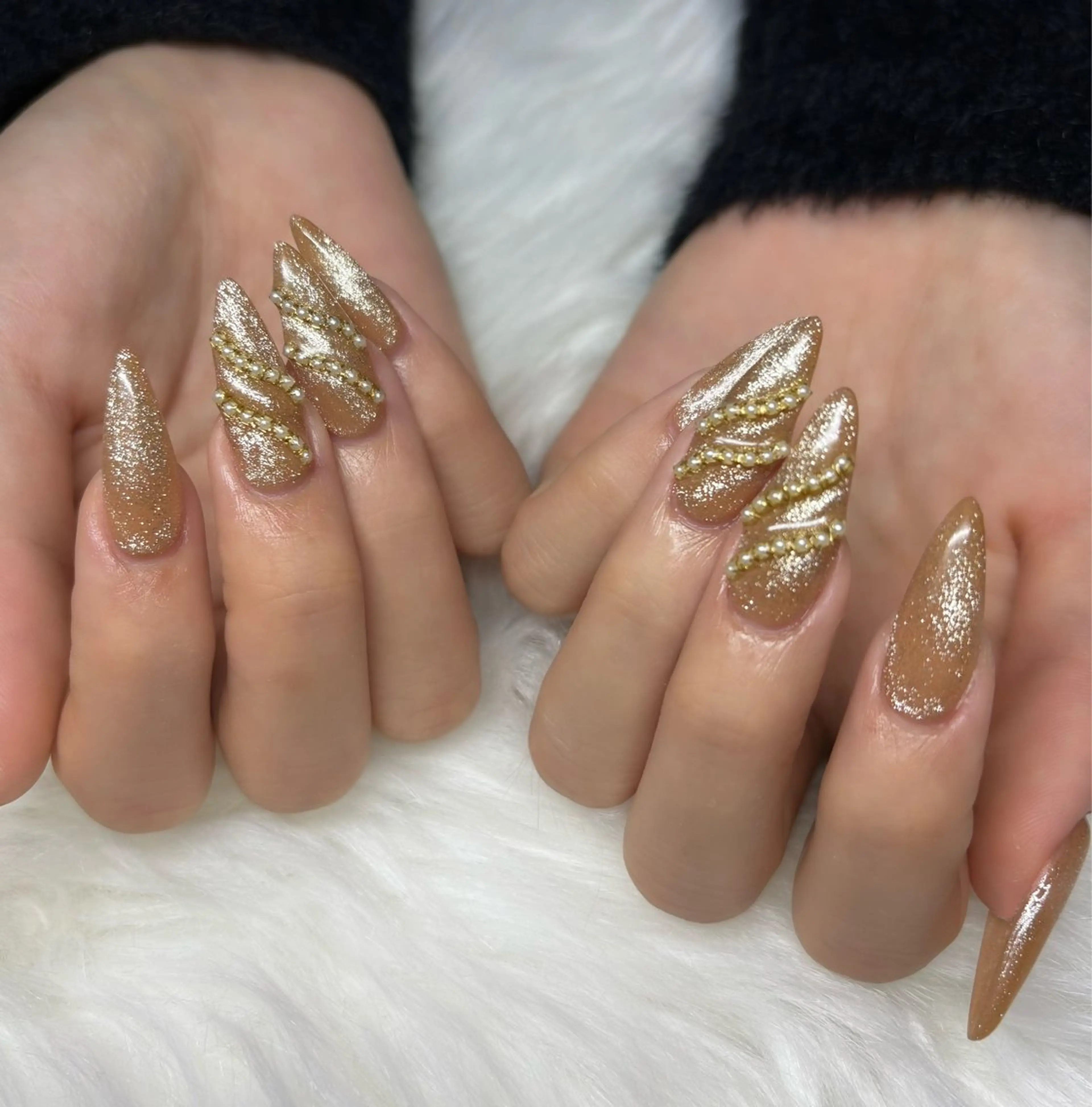 ネイル 長さ出し キラキラネイル マグネットネイル ワンカラーネイル ハンドネイル moca.nail mocaのネイルデザイン