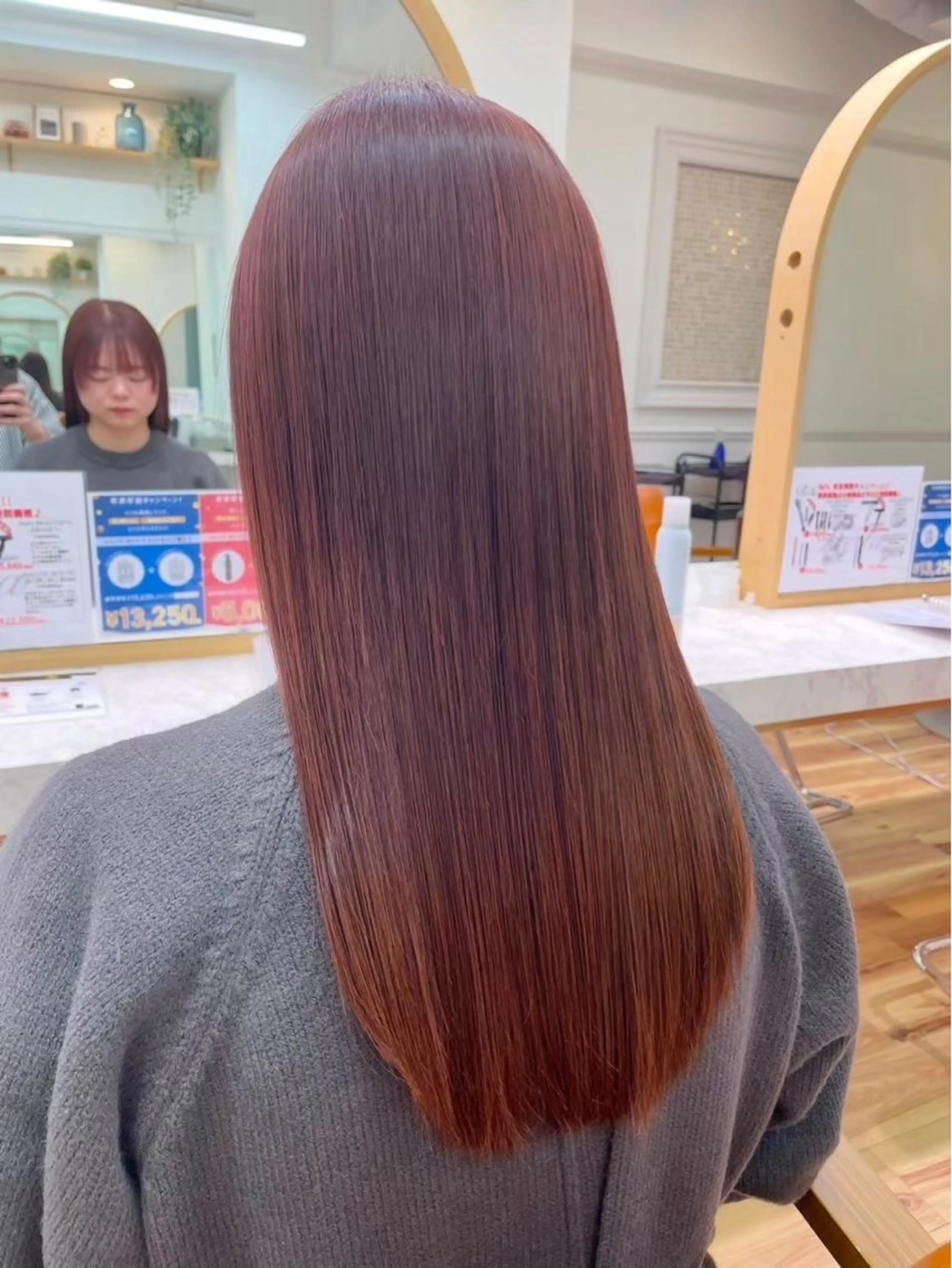 ロング カラー 艶カラー／ 夢叶のヘアスタイル