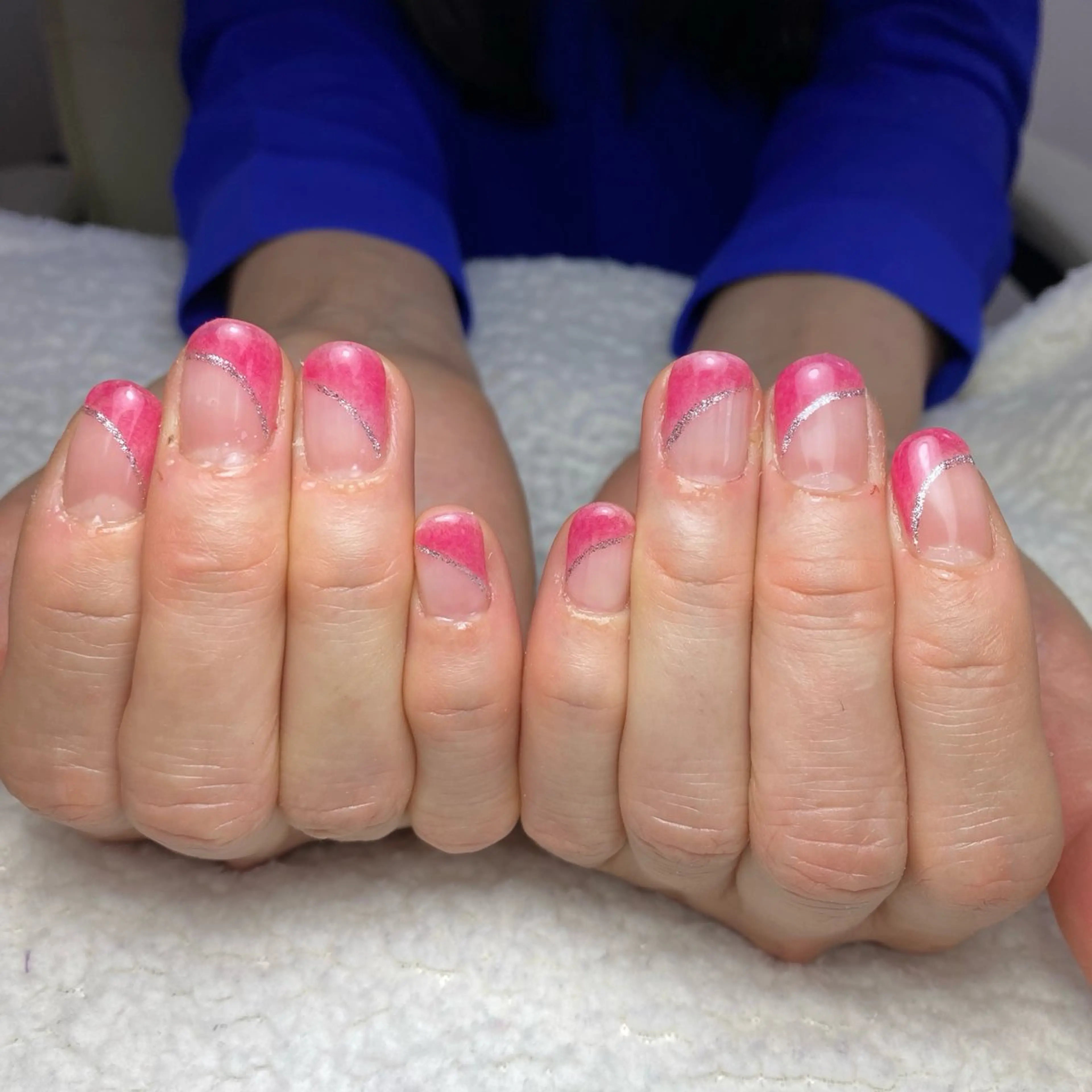 ネイル フレンチネイル 斜めフレンチ ピンク ハンドネイル COCO+所属・COCO +のエステ・リラクイメージ