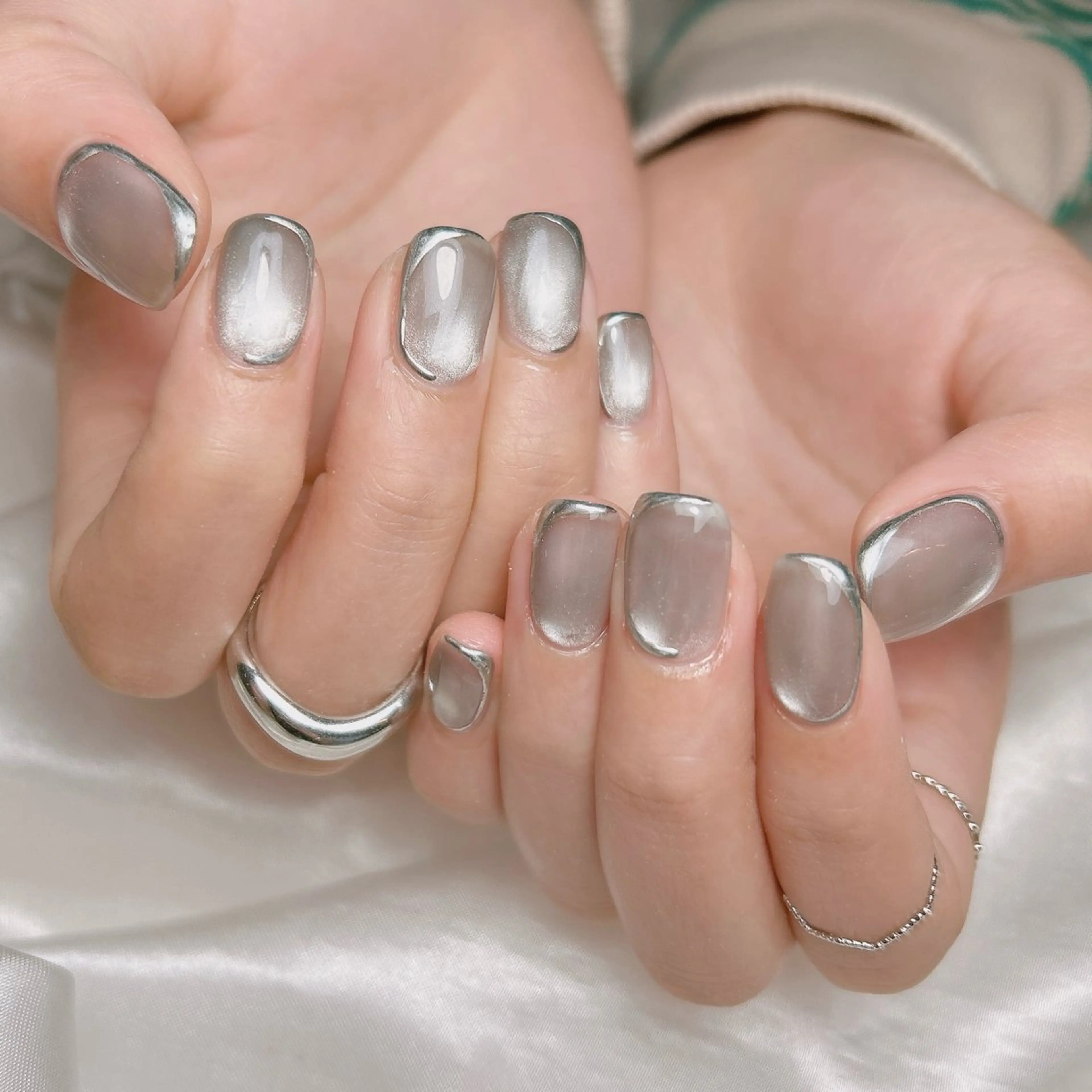 ネイル マグネットネイル シルバー ハンドネイル junna 金山.東別院.上前津のネイルデザイン