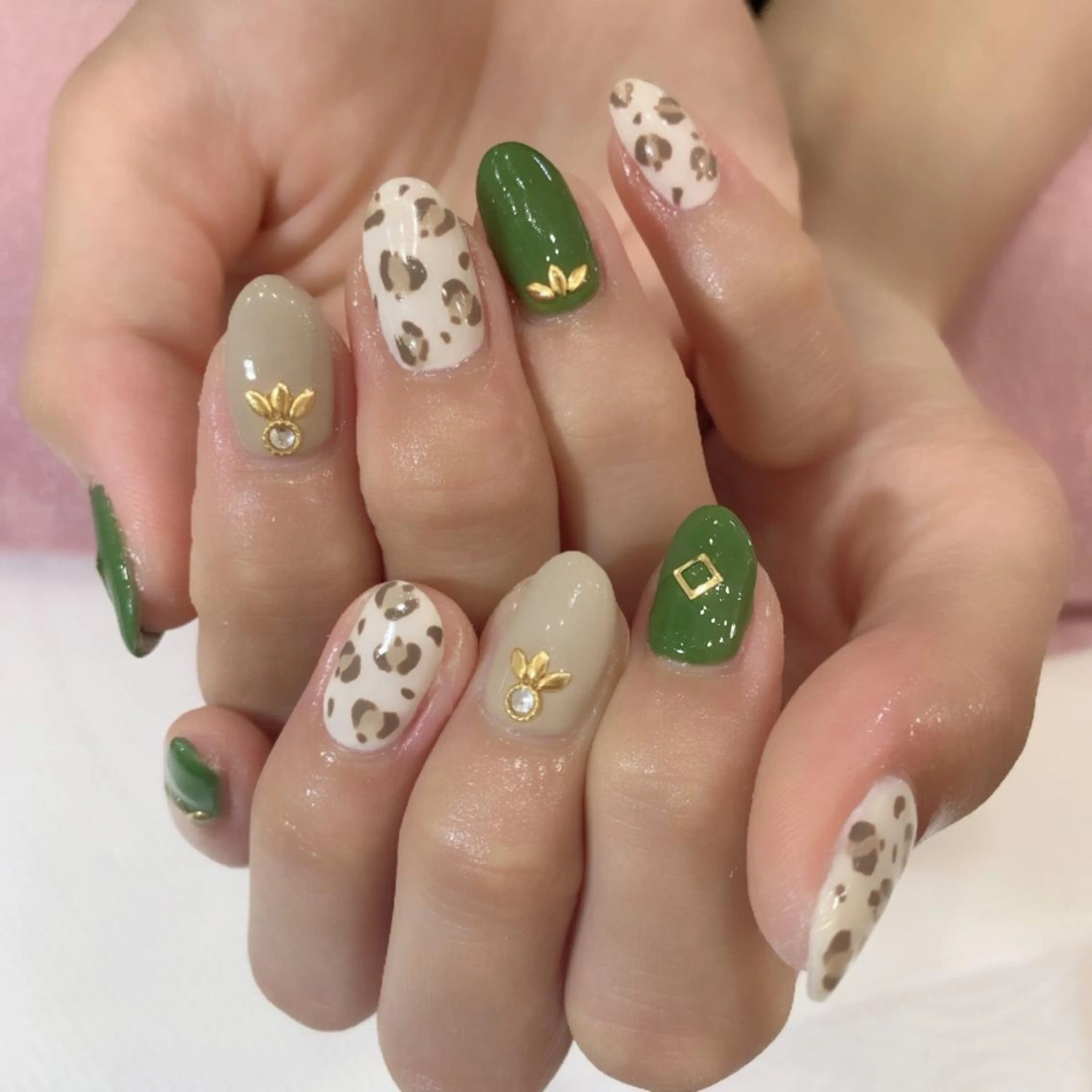 ネイル CrealaLuce 岩国店のネイルデザイン