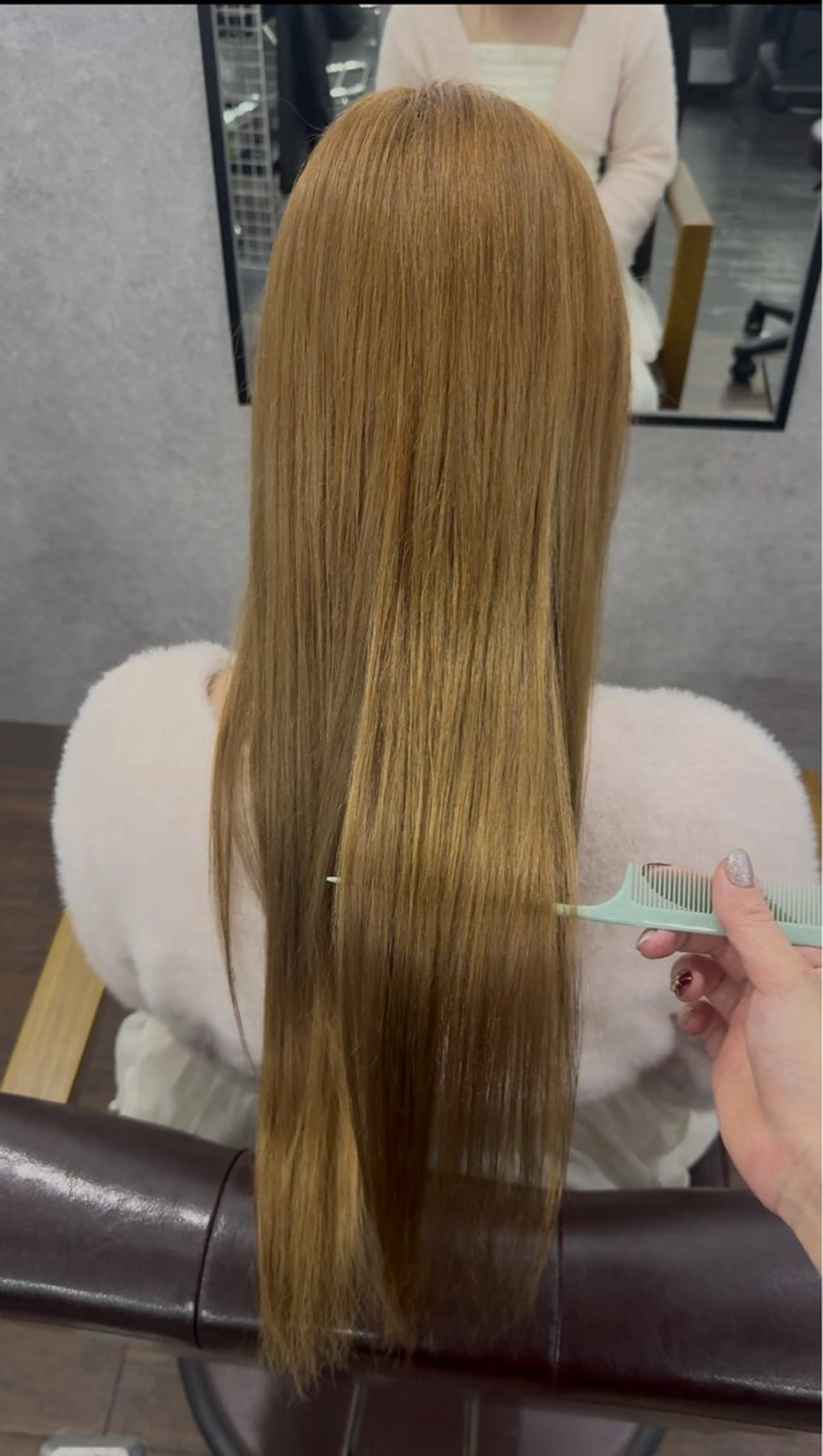 ロング カラー ベージュカラー ヘアカラー 【ili 梅田】 🐰清水 梨央🤍のヘアスタイル