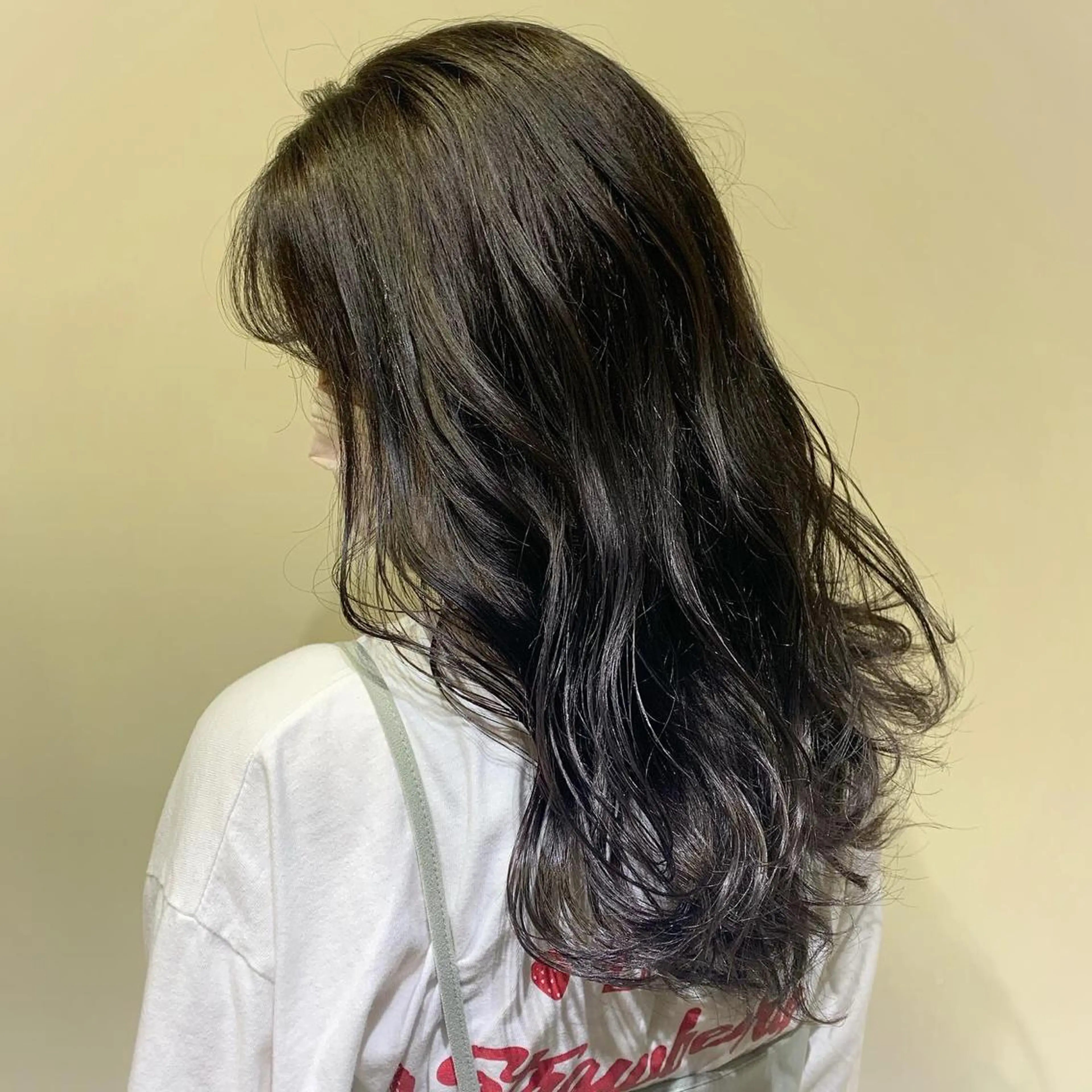 セミロング カラー カット 縮毛矯正 トリートメント Tamagawa Sakiのヘアスタイル