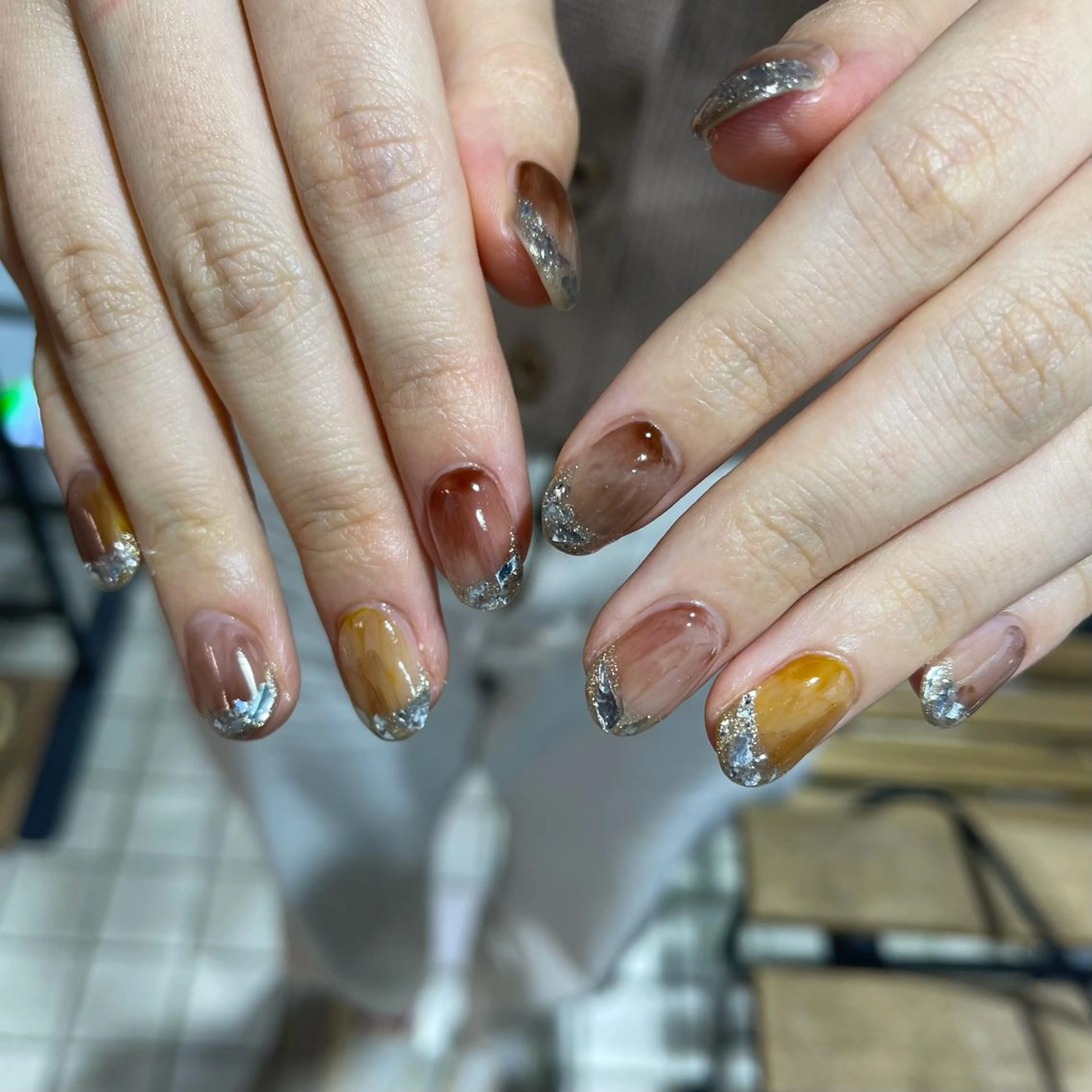 ネイル フレンチネイル ガラスフレンチ ニュアンスネイル ハンドネイル ユナ🌙 nailのネイルデザイン