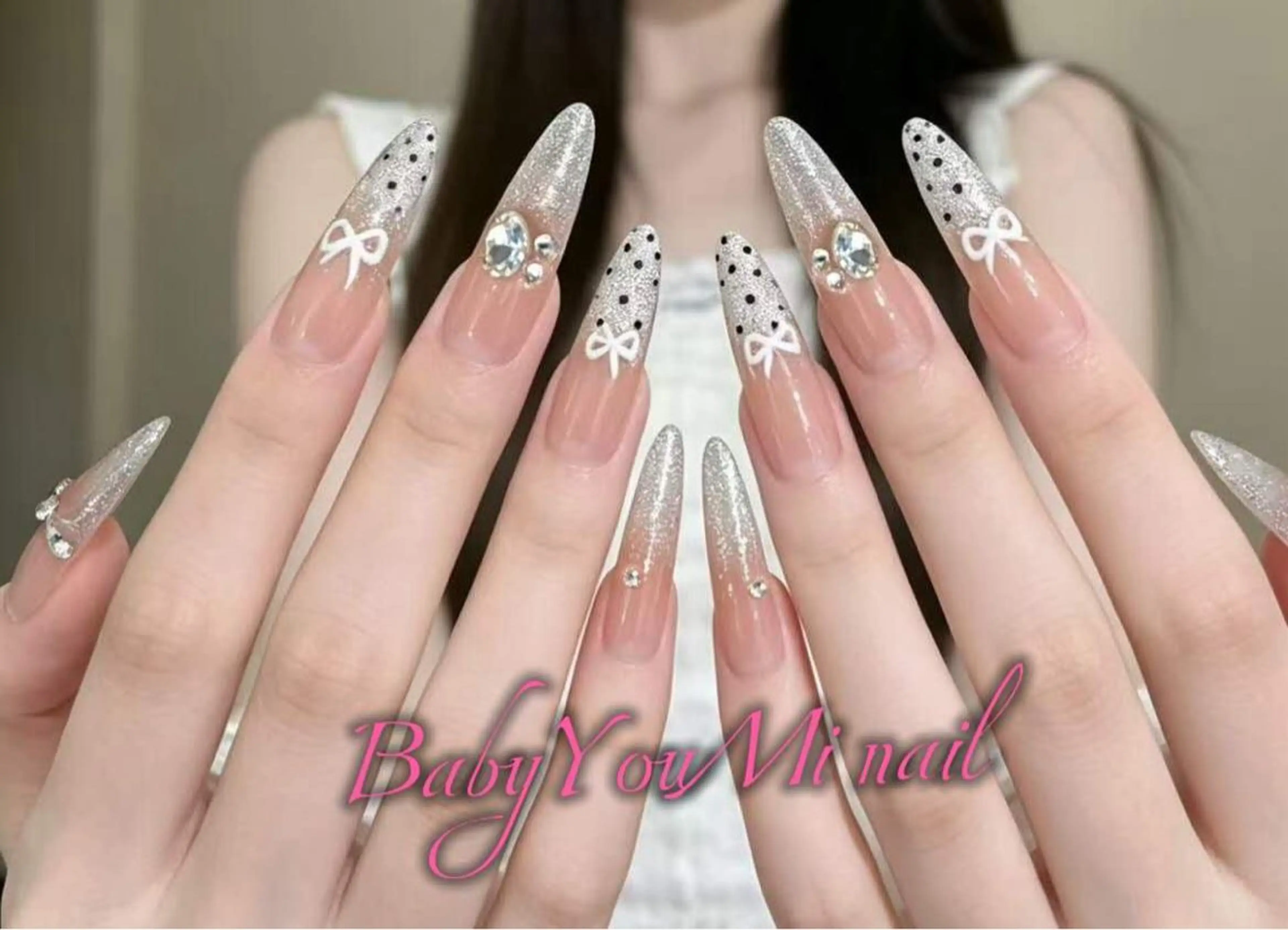 ネイル オーロラネイル フラワーネイル フットネイル フレンチネイル ジェルネイル ハンドネイル 相沢 さやかのネイルデザイン