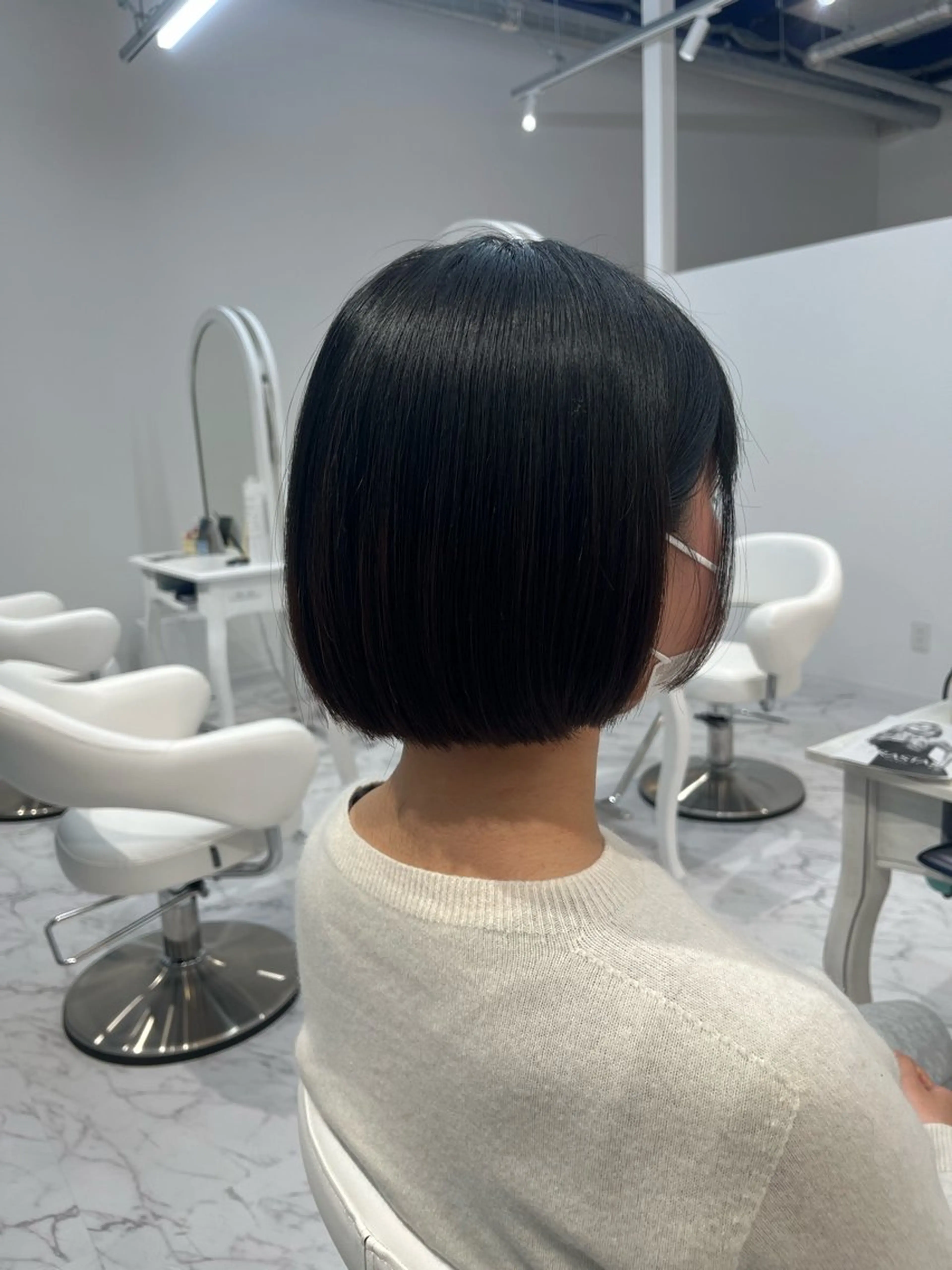 ショート u nagomiのヘアスタイル