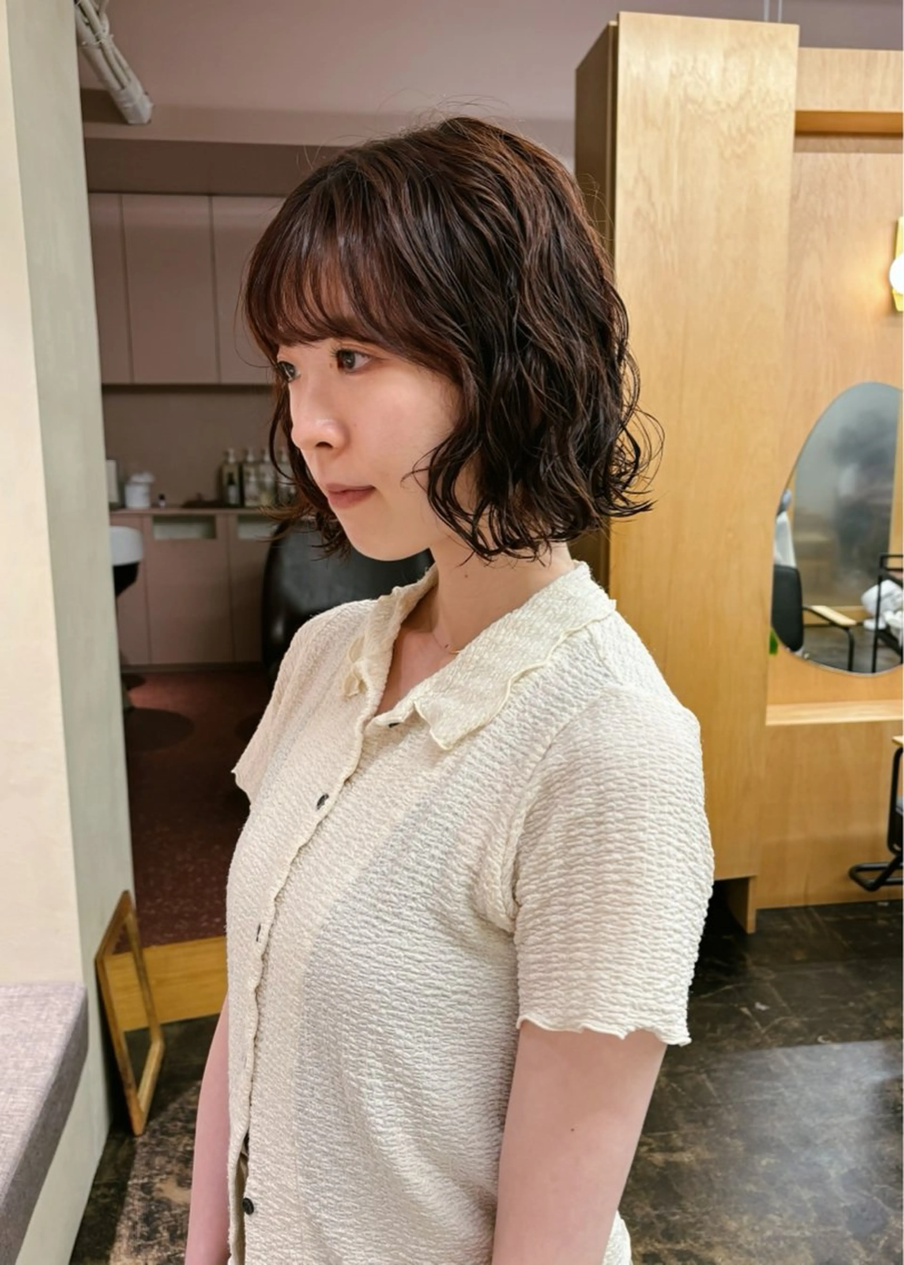 ショート パーマ ボブ 伸ばしかけ パーマ 西山 紗耶香🪽 透明感カラー/ボブのヘアスタイル