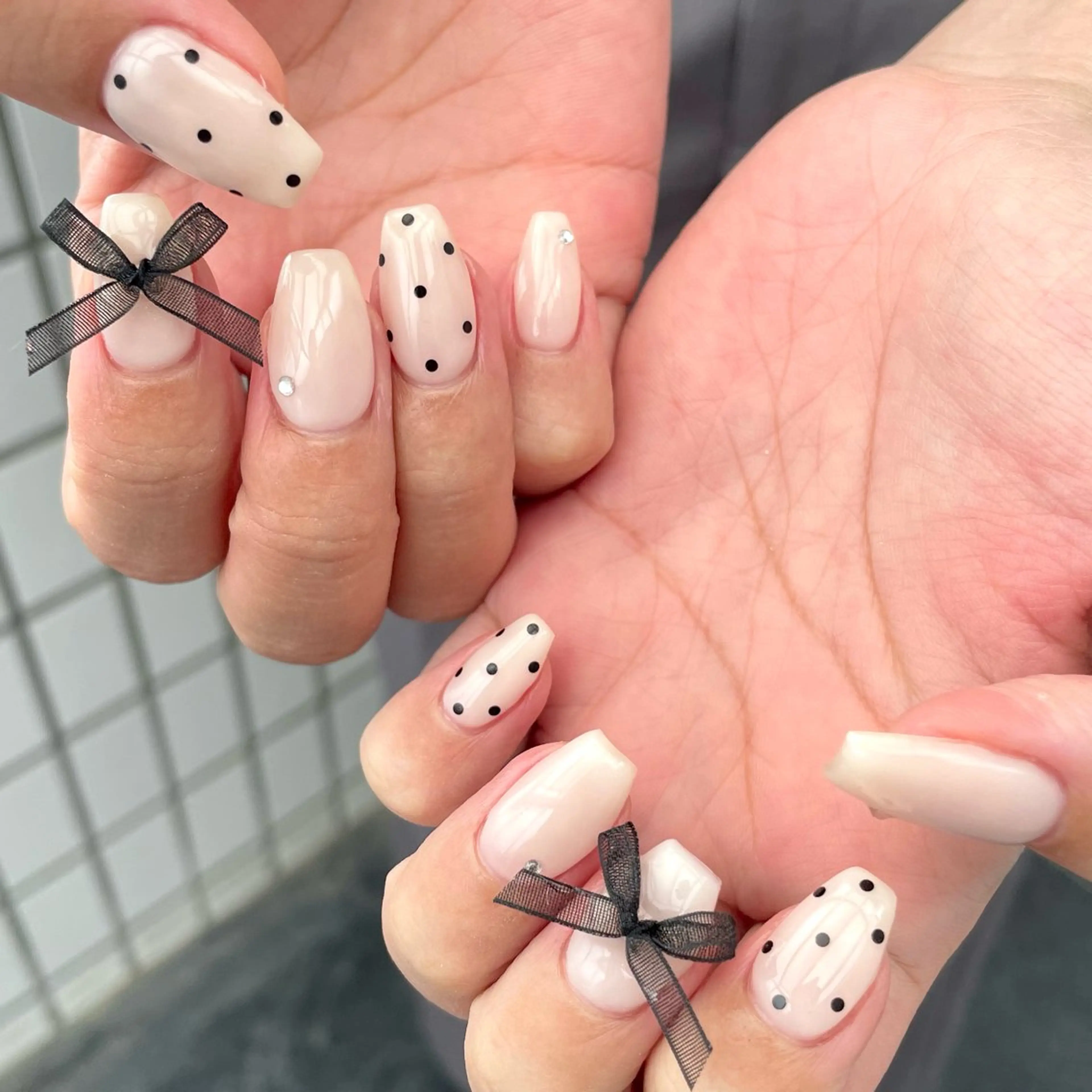 ネイル ドット ハンドネイル Nail ヌシん家 AKANEのネイルデザイン