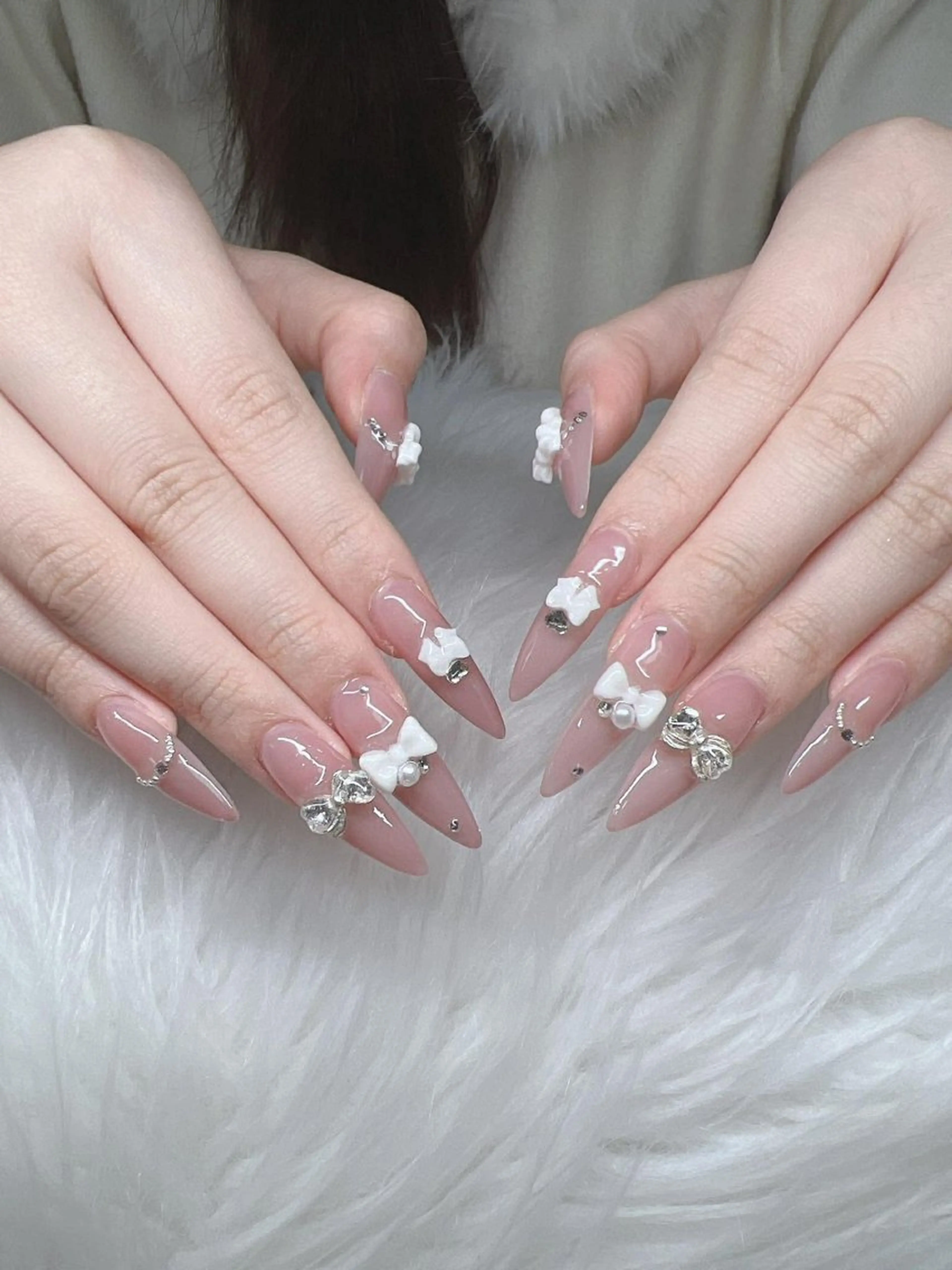 ネイル 長さ出し グラデーション 卒業式 キラキラネイル マグネットネイル ハンドネイル Lee Nailsのネイルデザイン