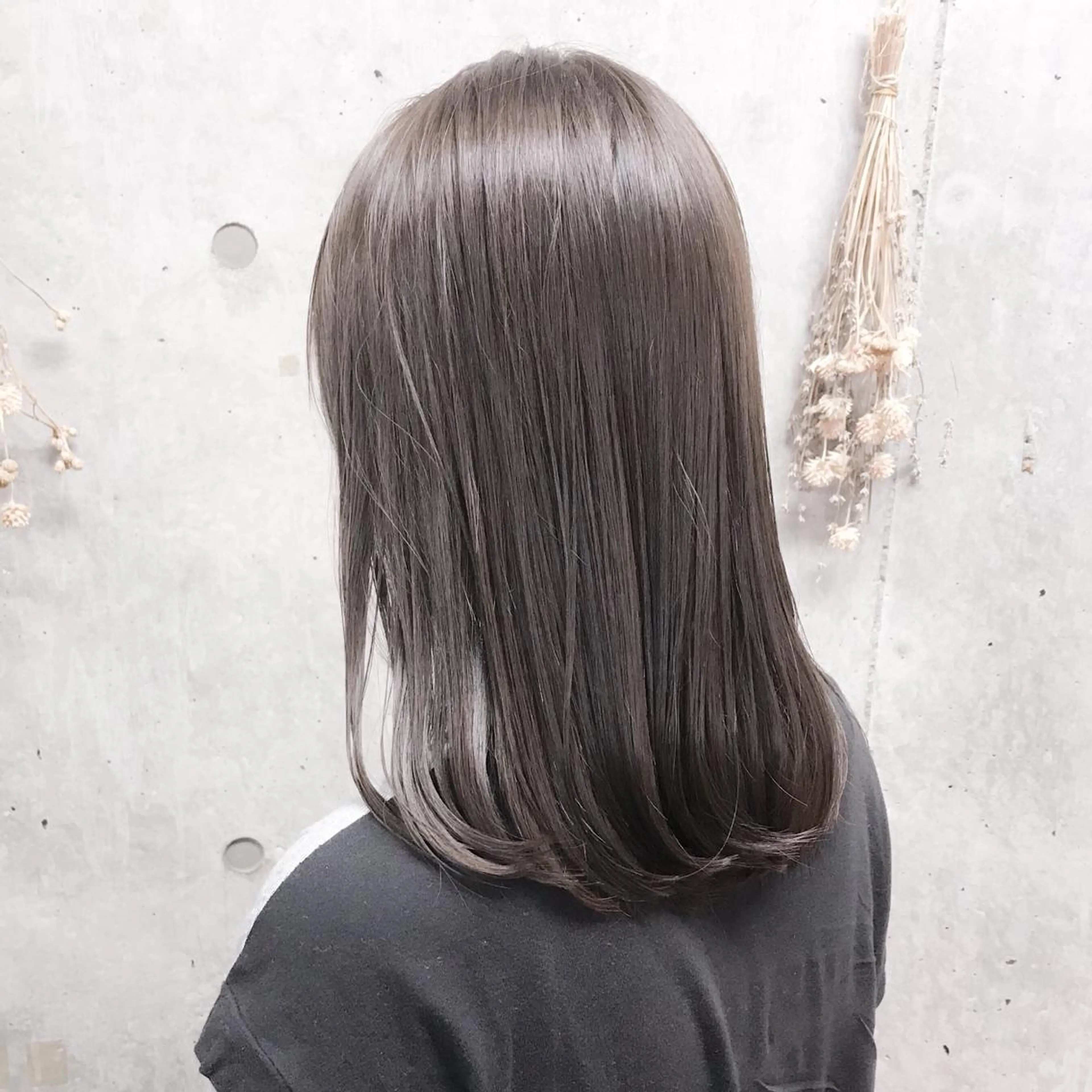 ミディアム カラー ブラウンカラー イルミナカラー ヘアカラー トリートメント clan五反田所属・髪質改善、縮毛矯正 店長浅野太郎のヘアスタイル