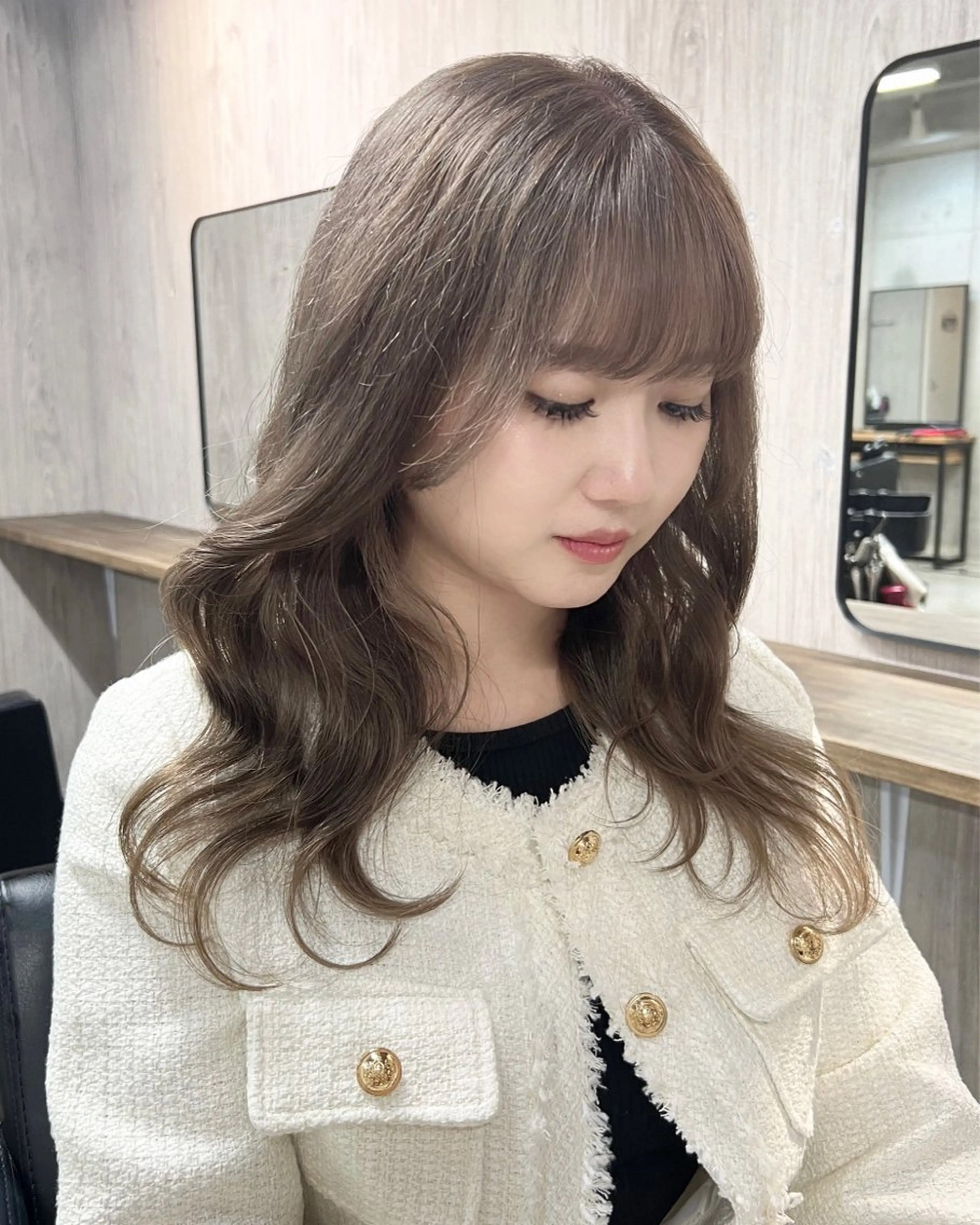 セミロング ヘアカラー lafit kaede/韓国ヘアのヘアスタイル